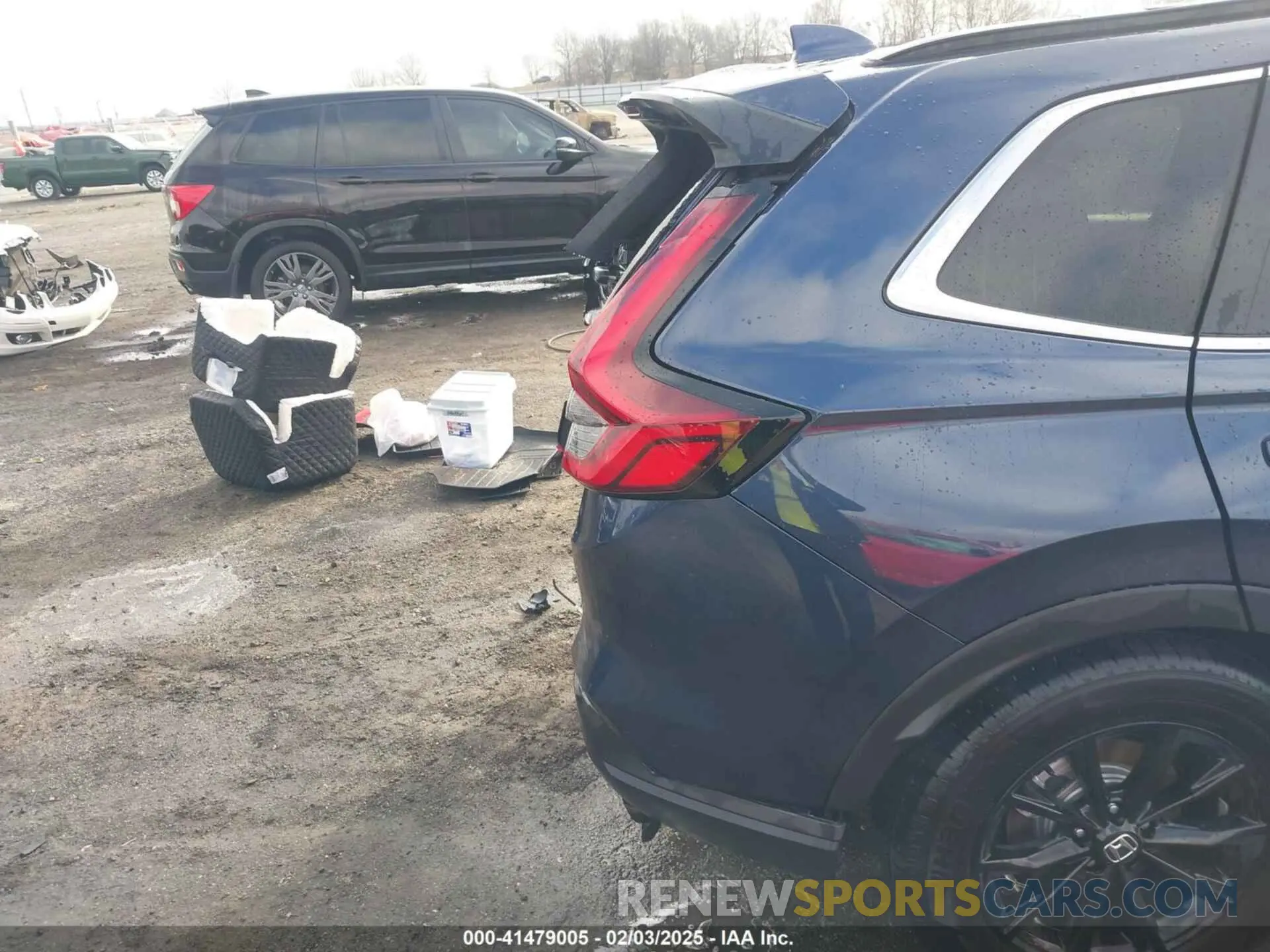 17 fotografías del automóvil dañado 7FARS5H82SE006335 HONDA CR-V 2025