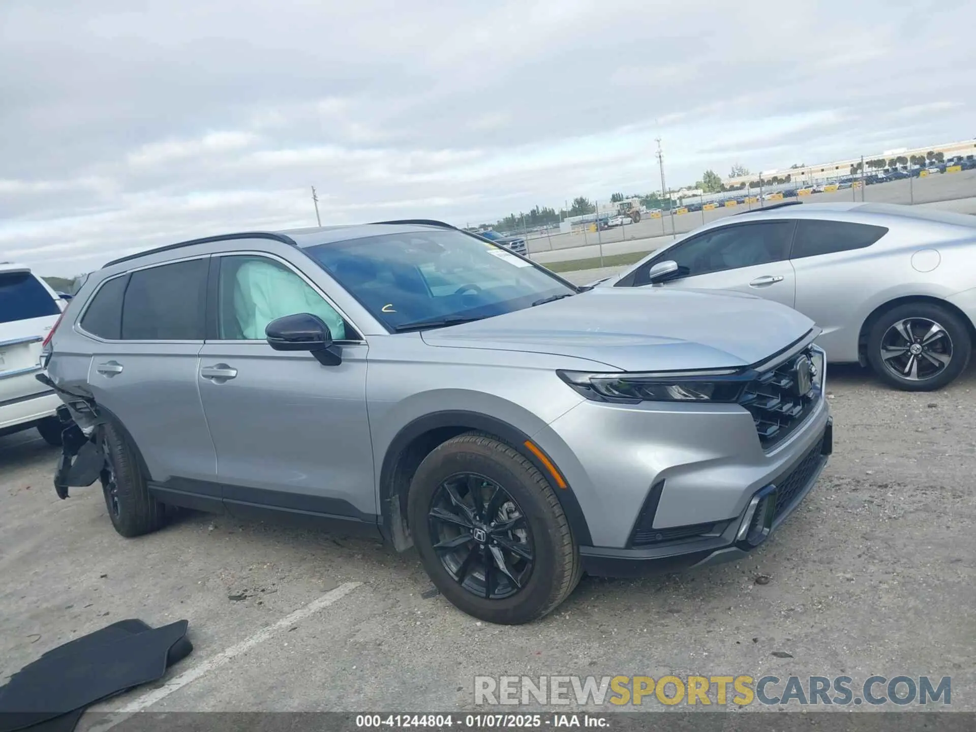 13 fotografías del automóvil dañado 7FARS5H85SE013182 HONDA CR-V 2025