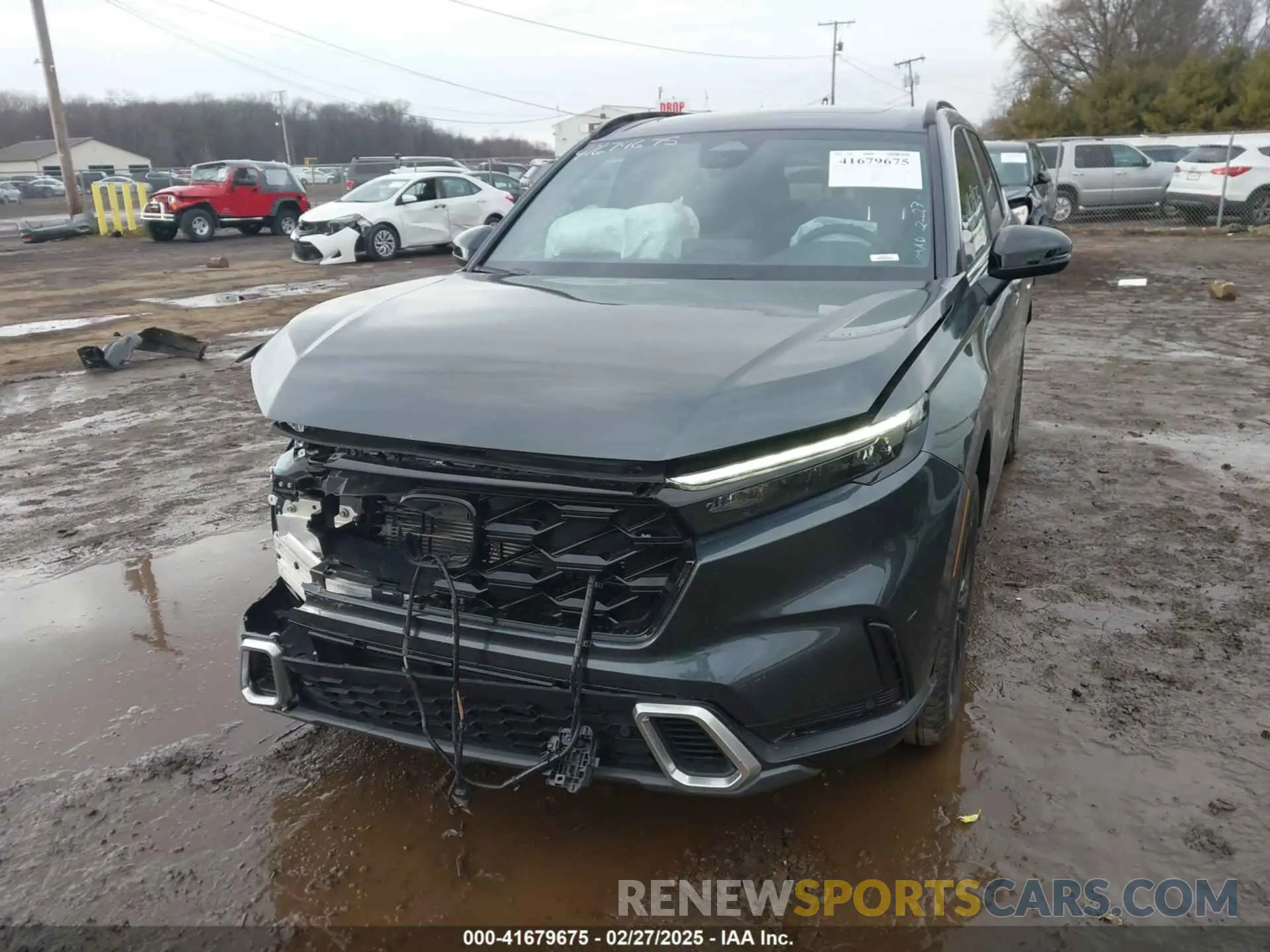 2 fotografías del automóvil dañado 7FARS6H93SE043232 HONDA CR-V 2025
