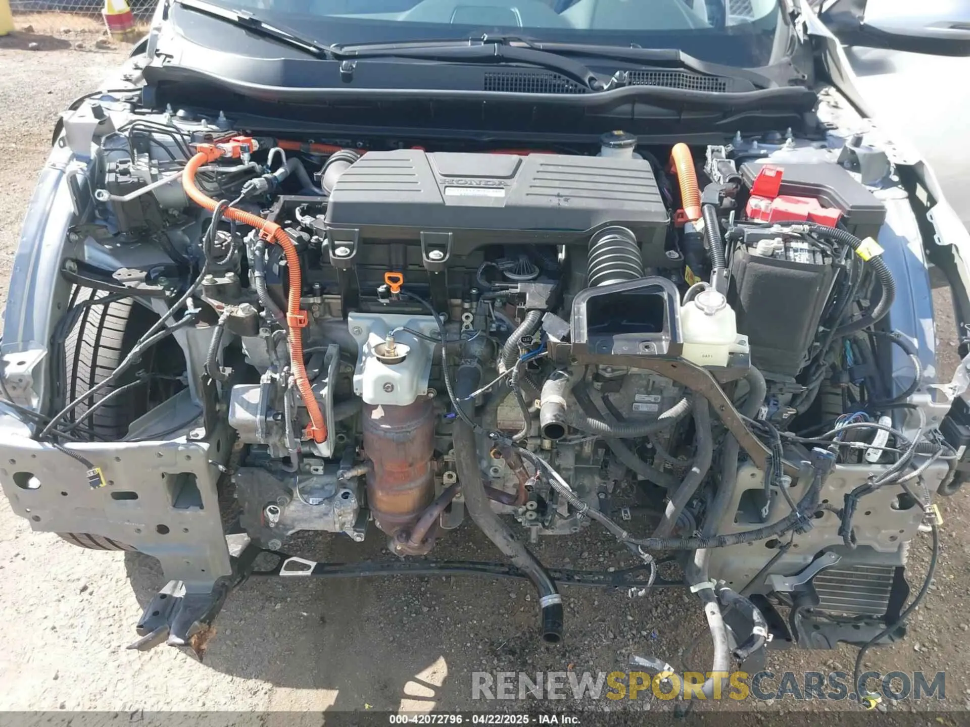 10 fotografías del automóvil dañado 7FART6H53LE004913 HONDA CR-V HYBRID 2020