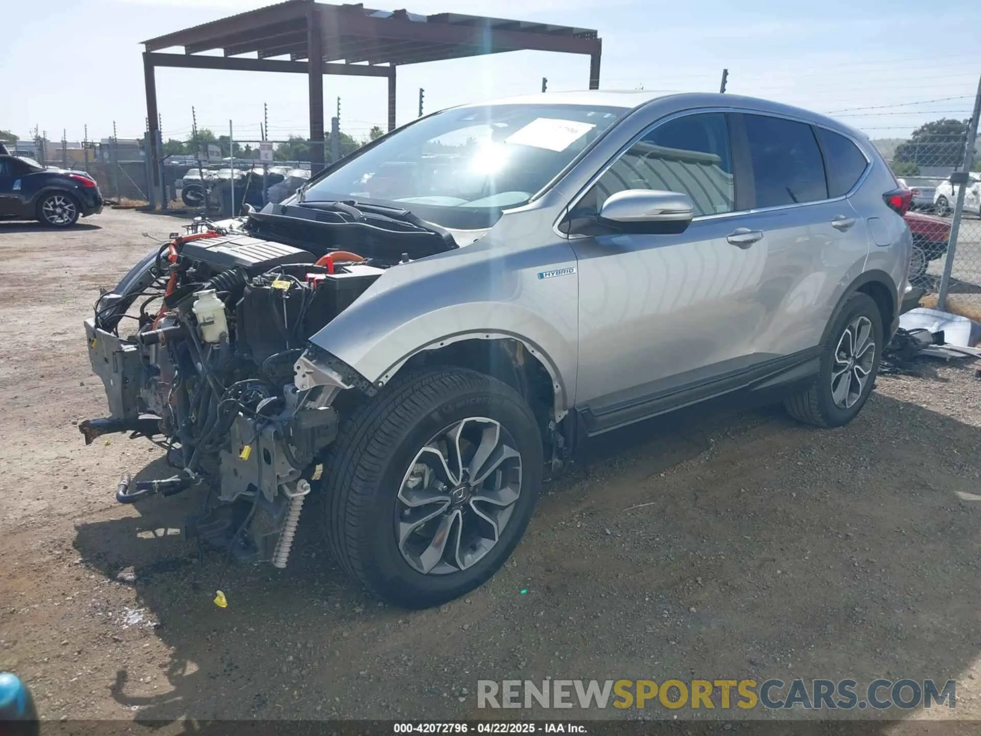 2 fotografías del automóvil dañado 7FART6H53LE004913 HONDA CR-V HYBRID 2020