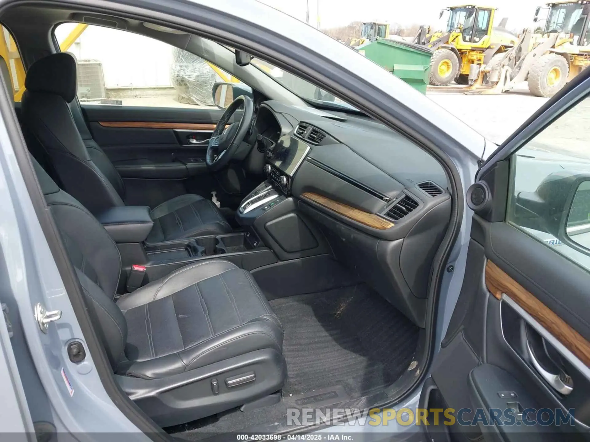 5 fotografías del automóvil dañado 7FART6H80LE011540 HONDA CR-V HYBRID 2020