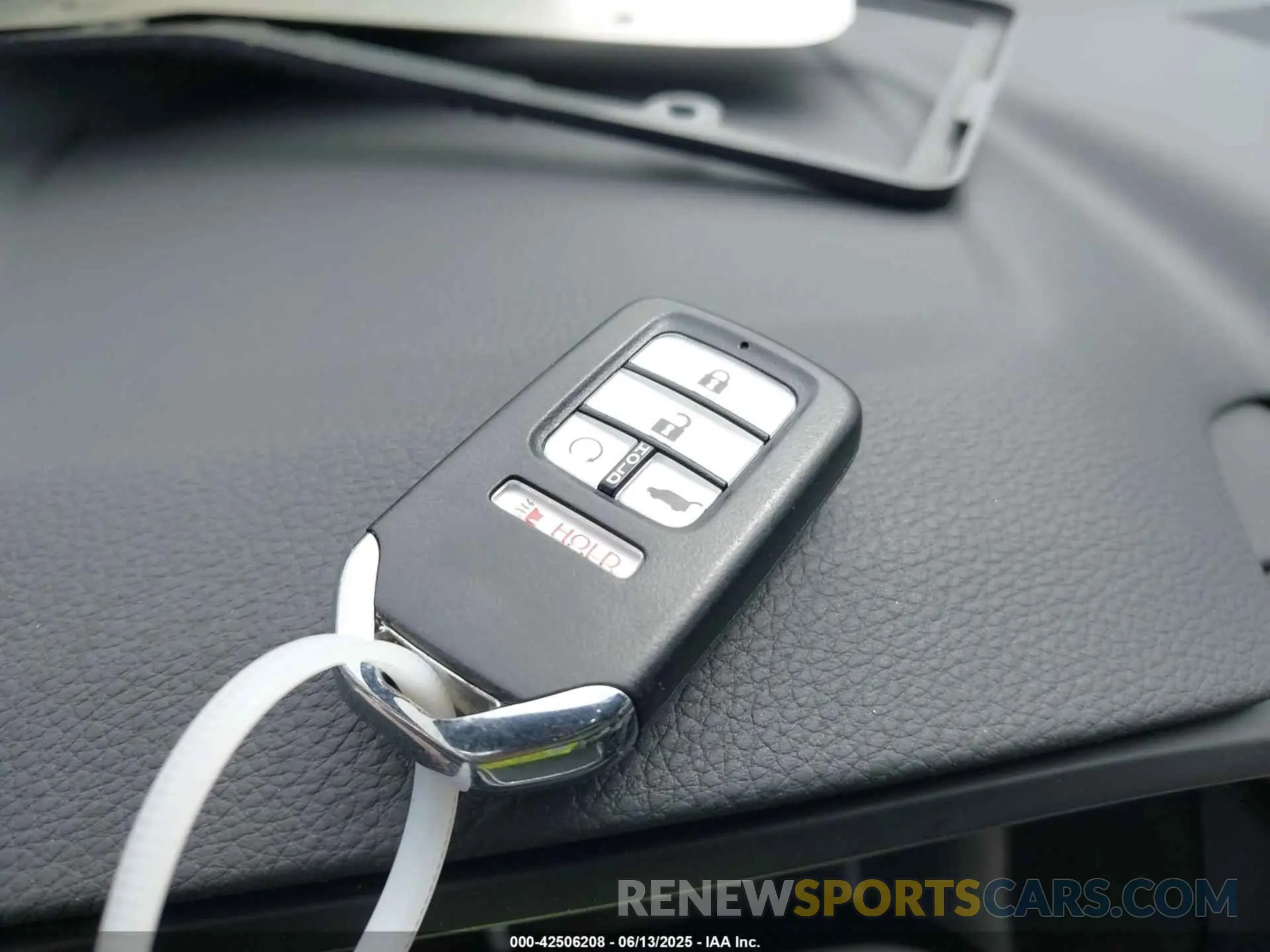 11 fotografías del automóvil dañado 7FART6H80LE026295 HONDA CR-V HYBRID 2020