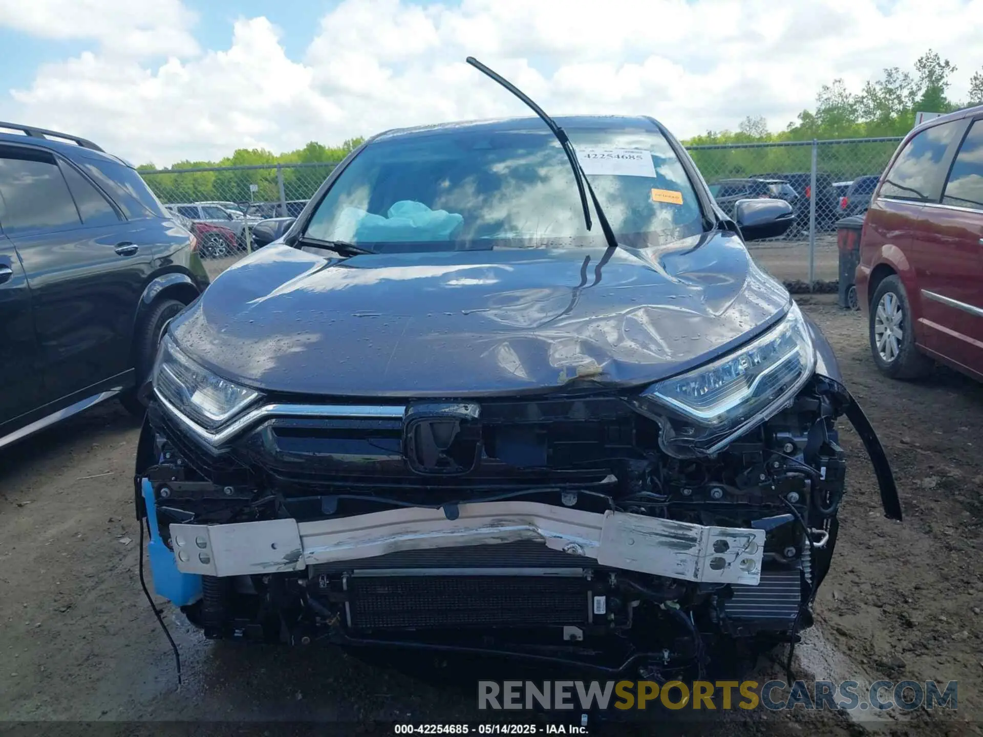 13 fotografías del automóvil dañado 7FART6H86LE013079 HONDA CR-V HYBRID 2020