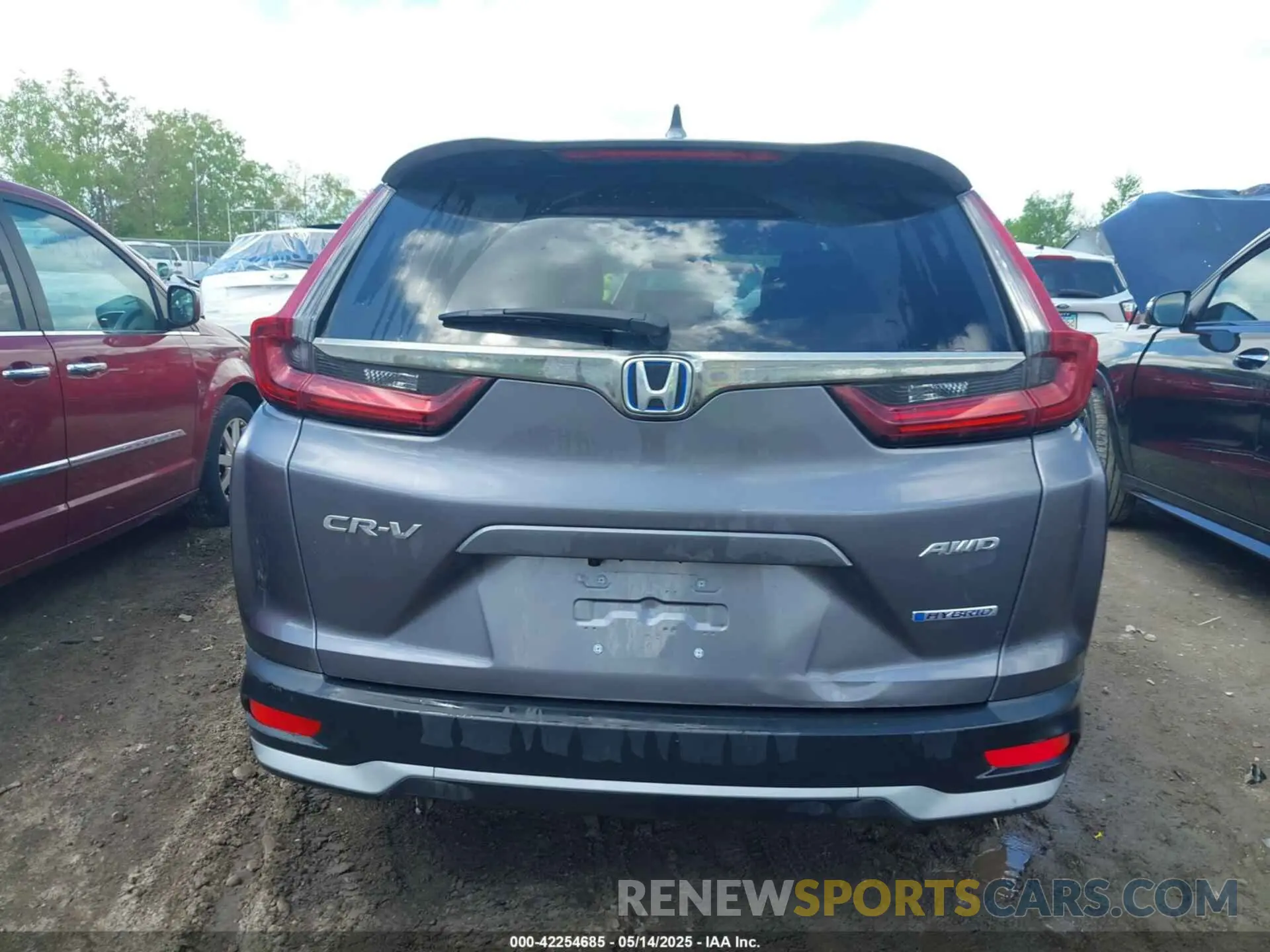 17 fotografías del automóvil dañado 7FART6H86LE013079 HONDA CR-V HYBRID 2020