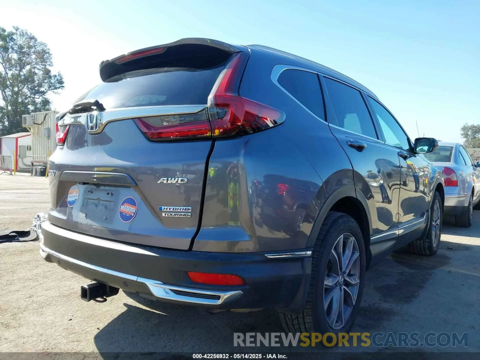 4 fotografías del automóvil dañado 7FART6H91LE000684 HONDA CR-V HYBRID 2020
