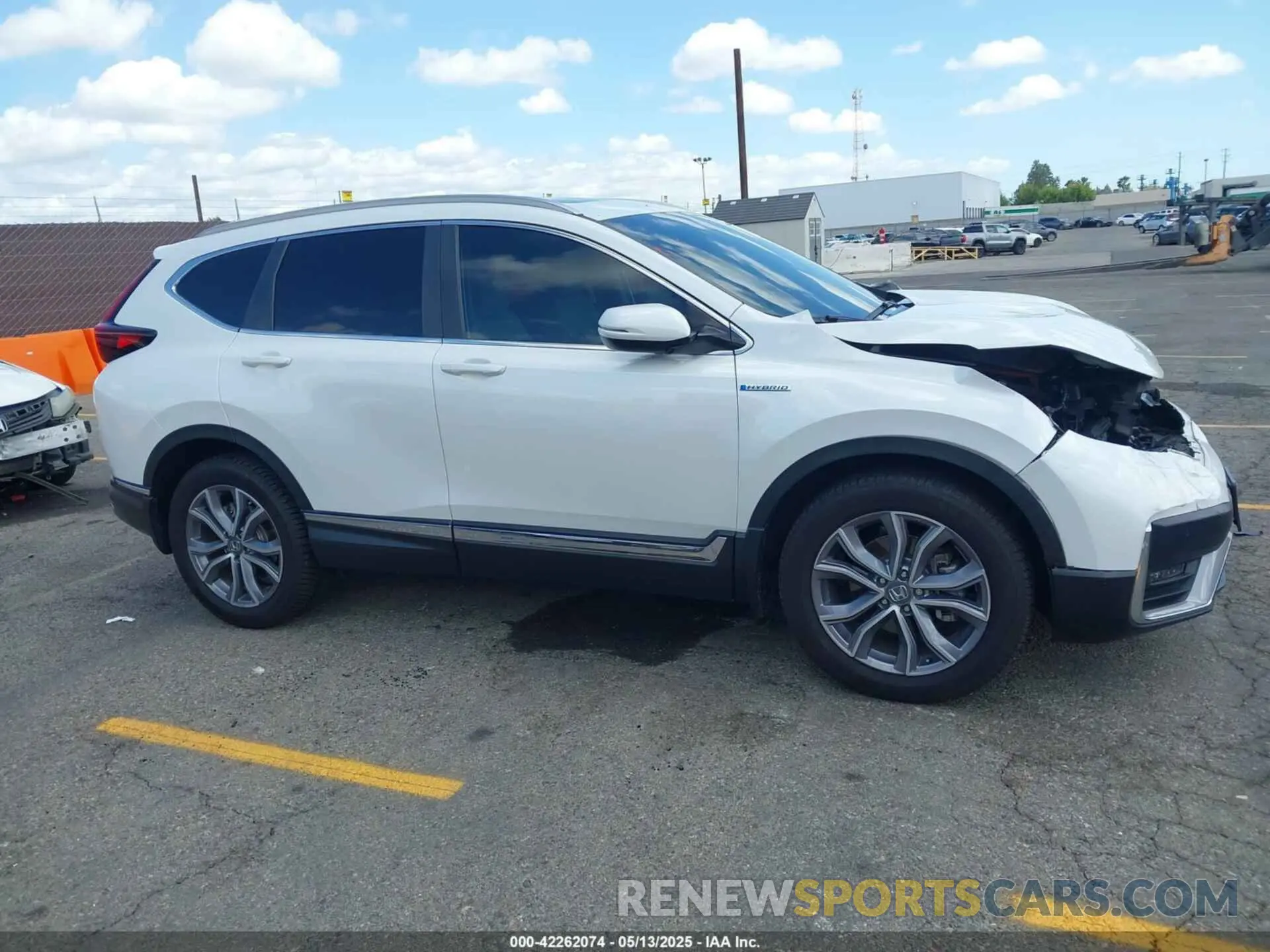 13 fotografías del automóvil dañado 7FART6H97LE023225 HONDA CR-V HYBRID 2020
