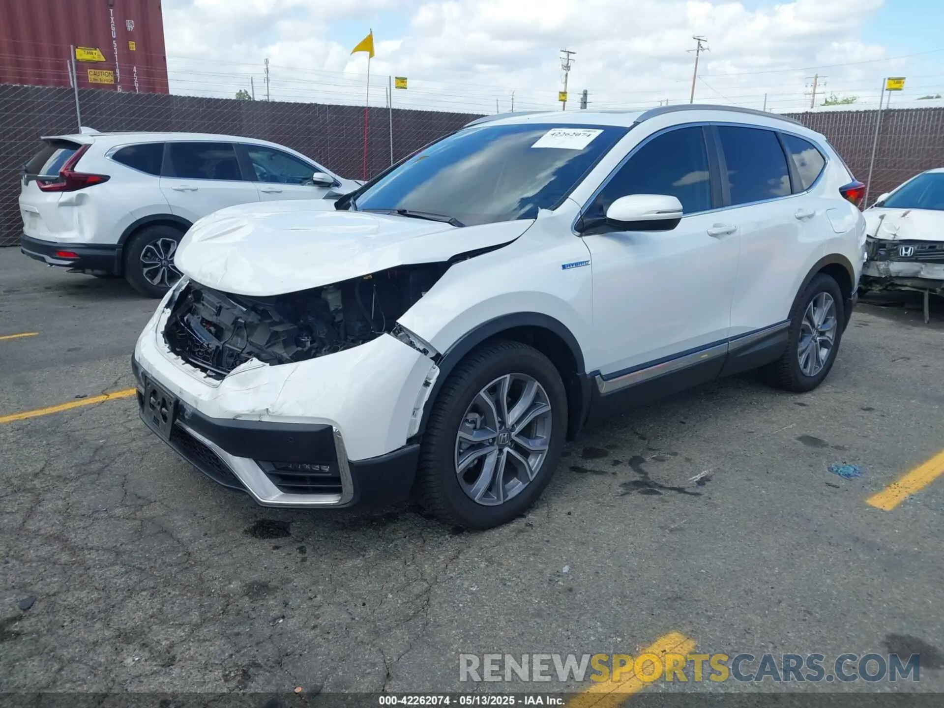 2 fotografías del automóvil dañado 7FART6H97LE023225 HONDA CR-V HYBRID 2020