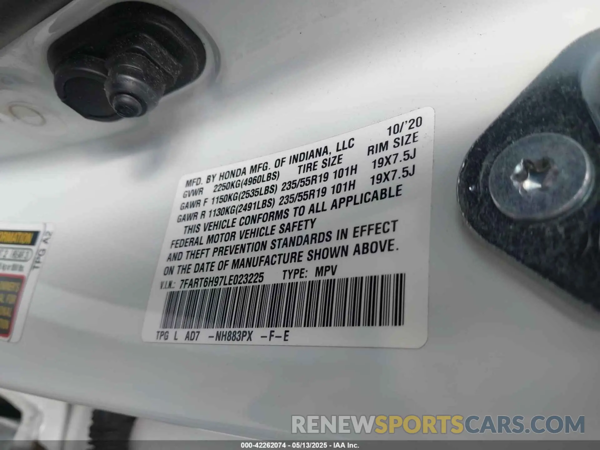 9 fotografías del automóvil dañado 7FART6H97LE023225 HONDA CR-V HYBRID 2020