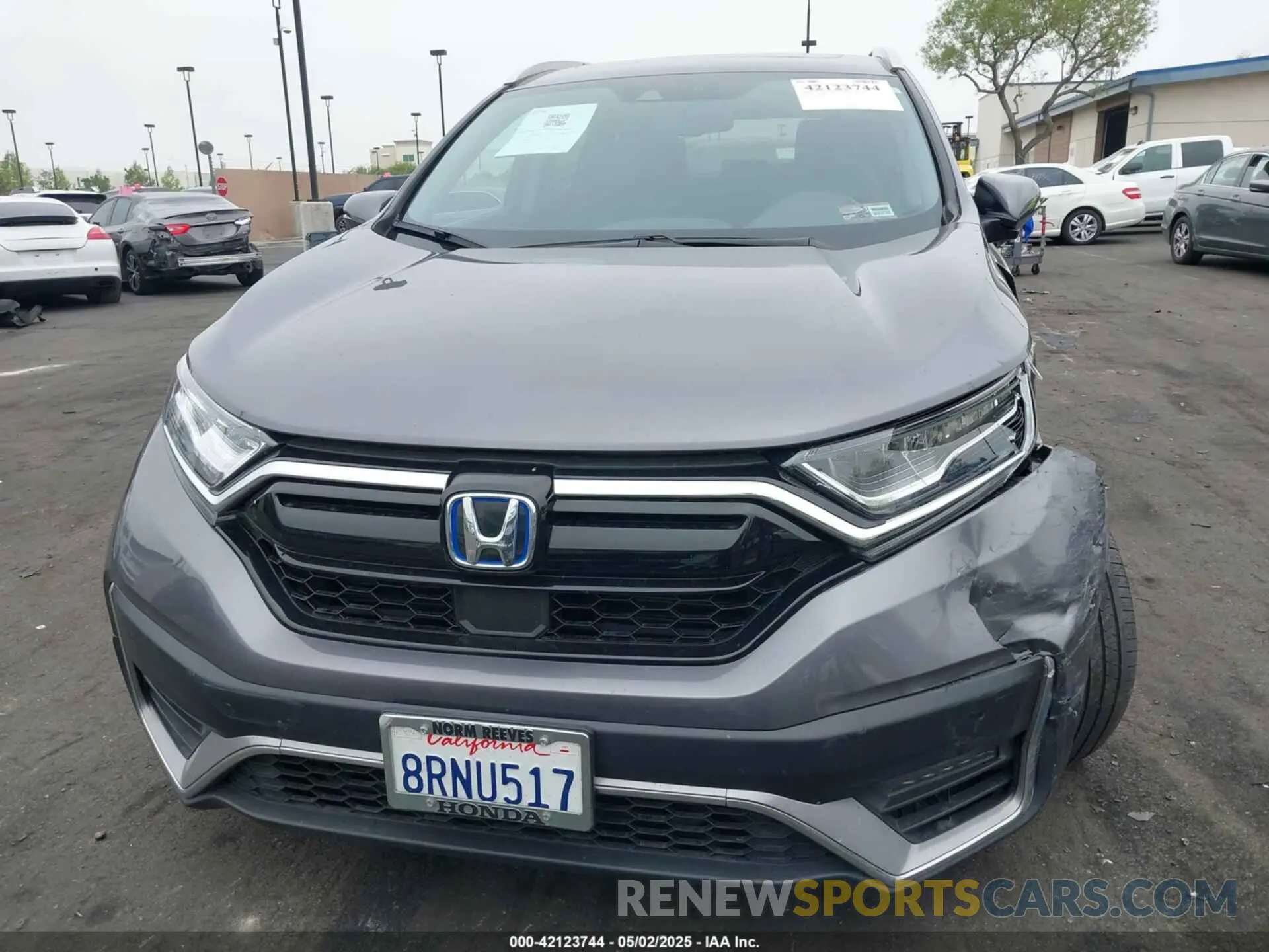 13 fotografías del automóvil dañado 7FART6H99LE000979 HONDA CR-V HYBRID 2020