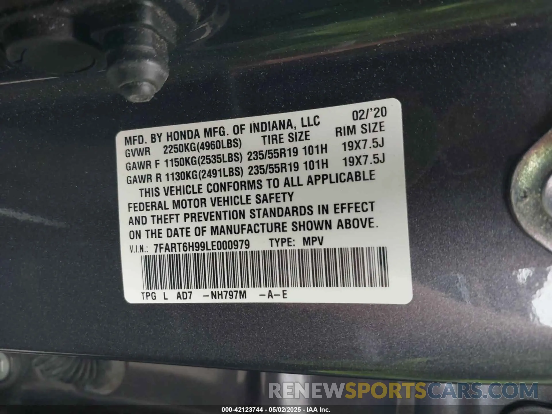 9 fotografías del automóvil dañado 7FART6H99LE000979 HONDA CR-V HYBRID 2020