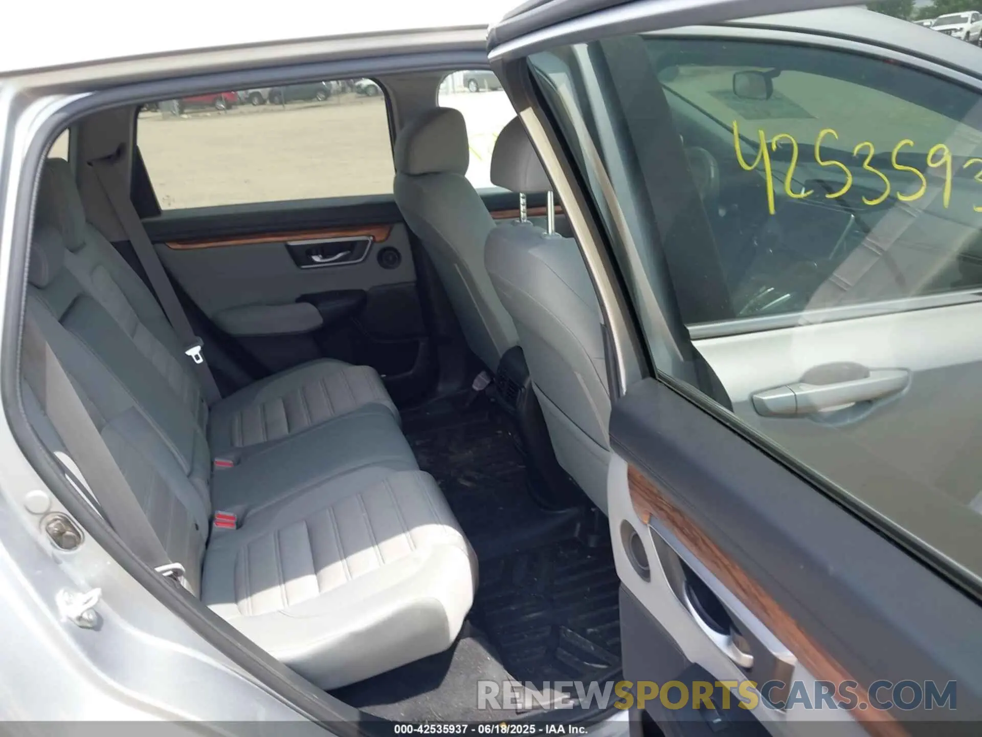 8 fotografías del automóvil dañado 7FART6H51ME037846 HONDA CR-V HYBRID 2021