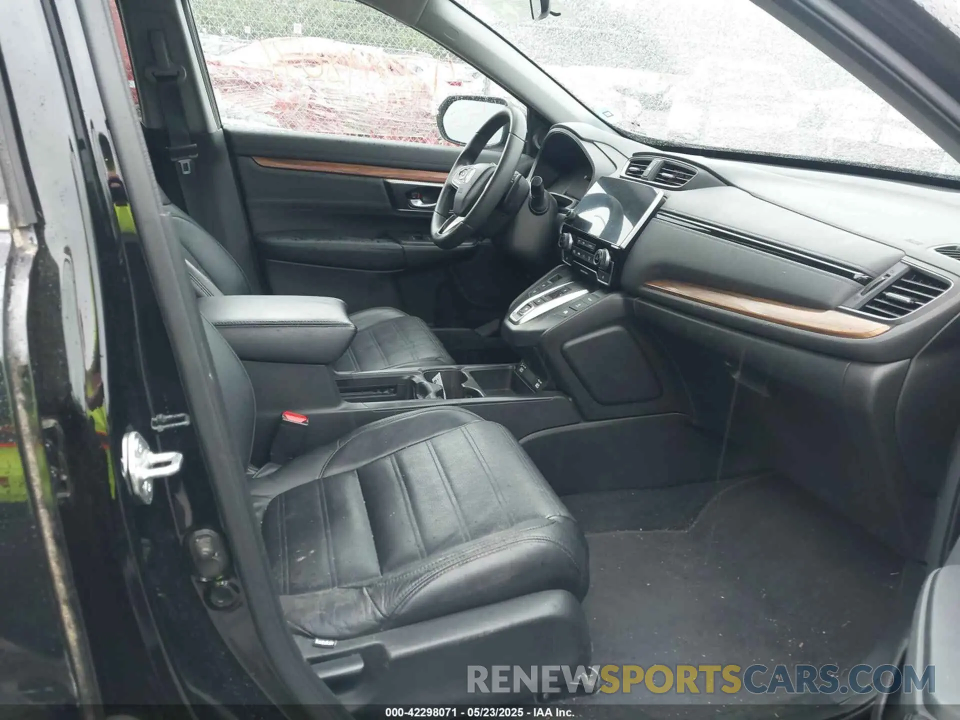 5 fotografías del automóvil dañado 7FART6H53ME034608 HONDA CR-V HYBRID 2021