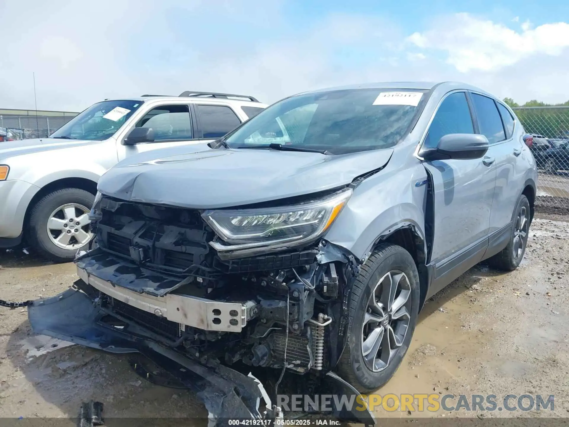 2 fotografías del automóvil dañado 7FART6H83ME011713 HONDA CR-V HYBRID 2021