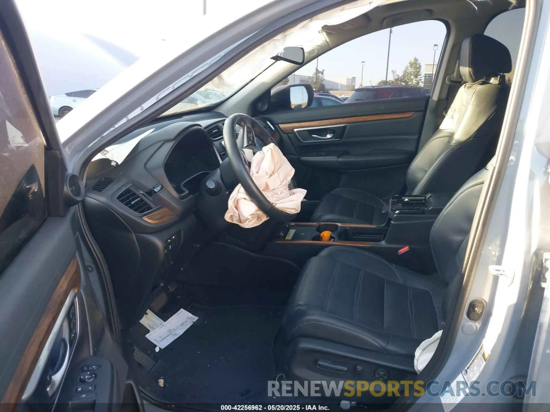 5 fotografías del automóvil dañado 7FART6H97ME010816 HONDA CR-V HYBRID 2021