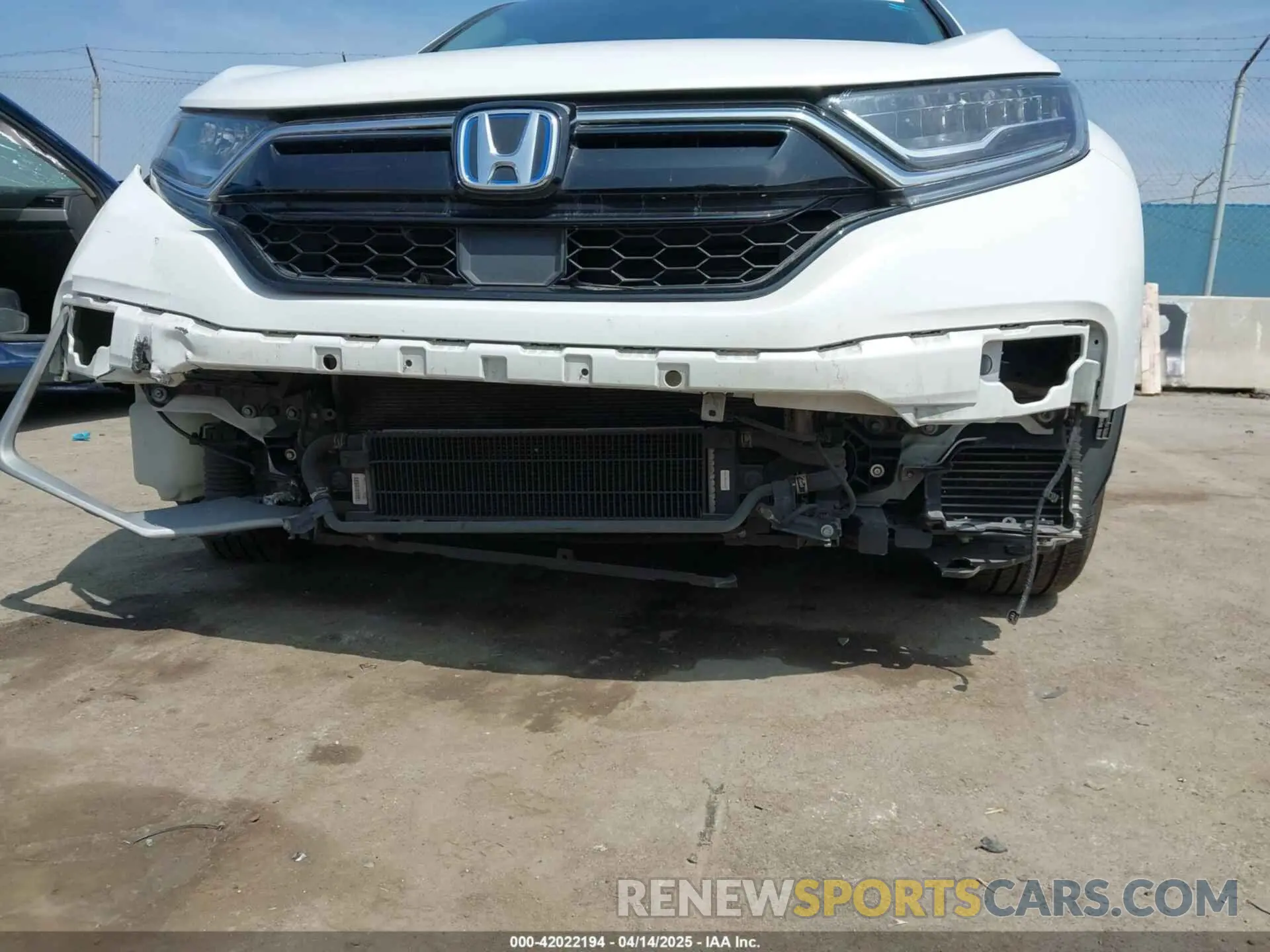 17 fotografías del automóvil dañado 5J6RT6H81NL027736 HONDA CR-V HYBRID 2022