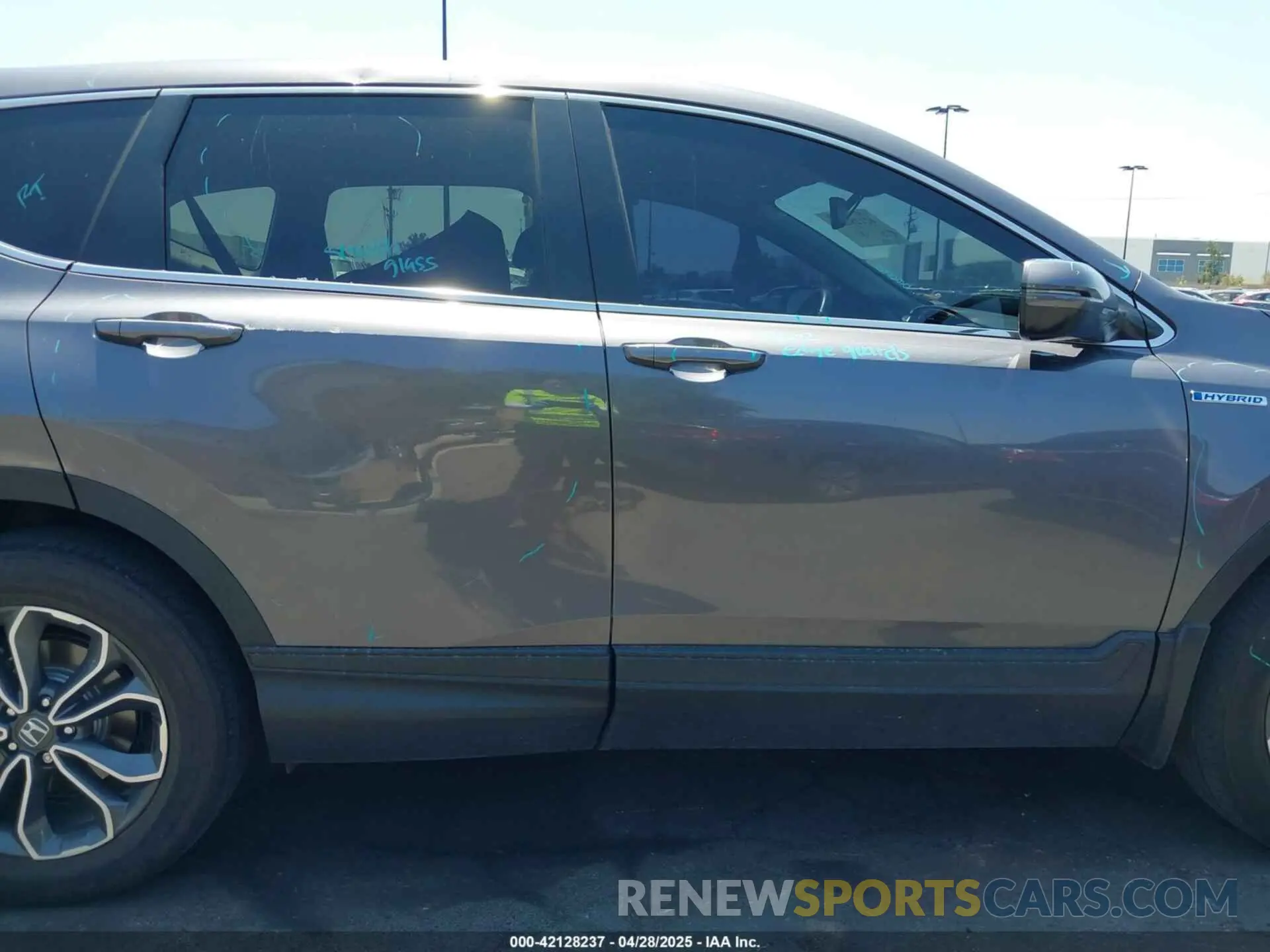 14 fotografías del automóvil dañado 5J6RT6H89NL042923 HONDA CR-V HYBRID 2022