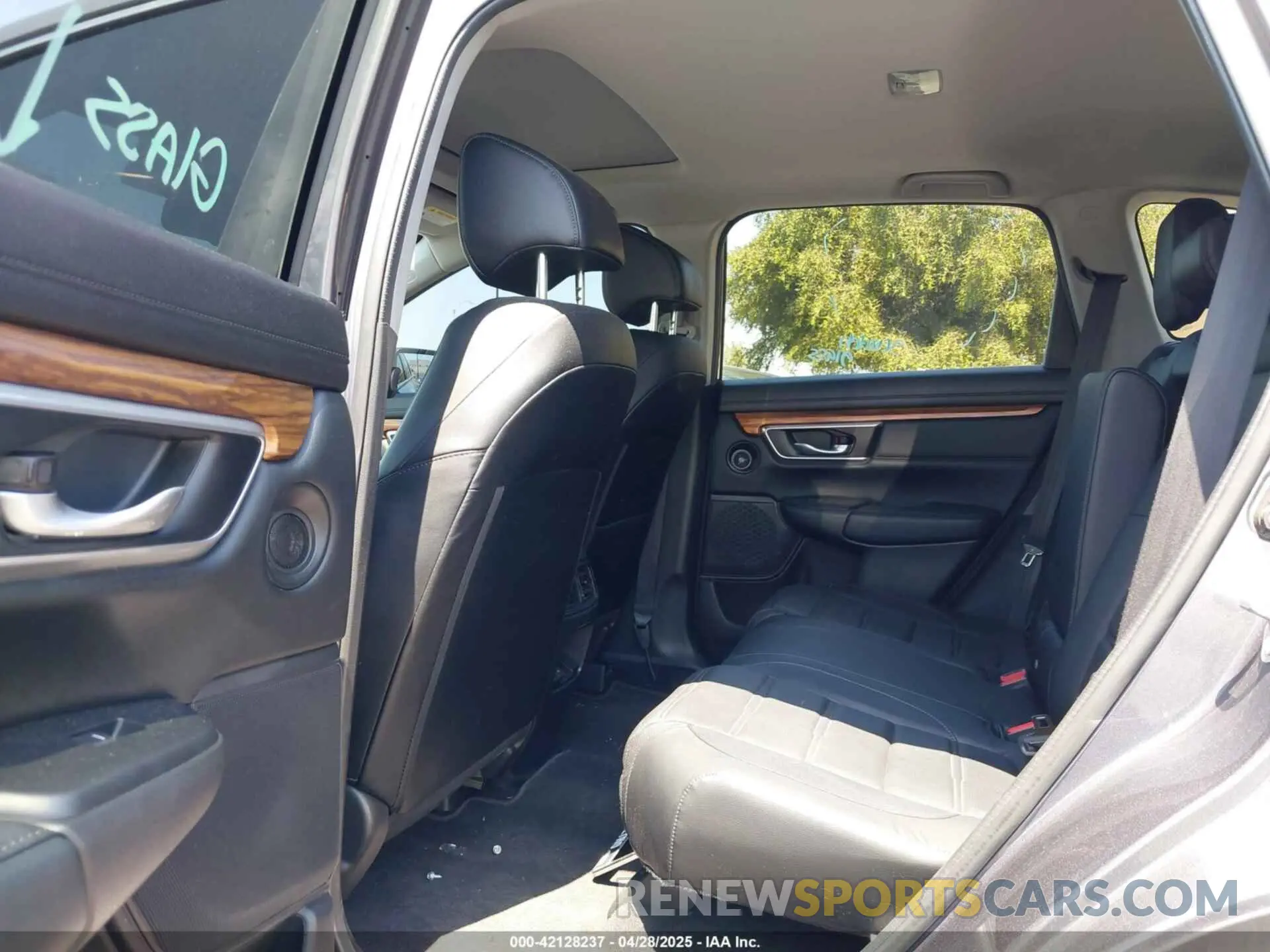 8 fotografías del automóvil dañado 5J6RT6H89NL042923 HONDA CR-V HYBRID 2022