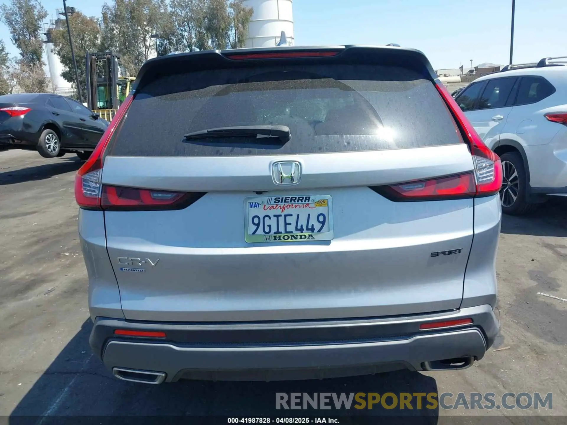 17 fotografías del automóvil dañado 2HKRS5H54PH712362 HONDA CR-V HYBRID 2023