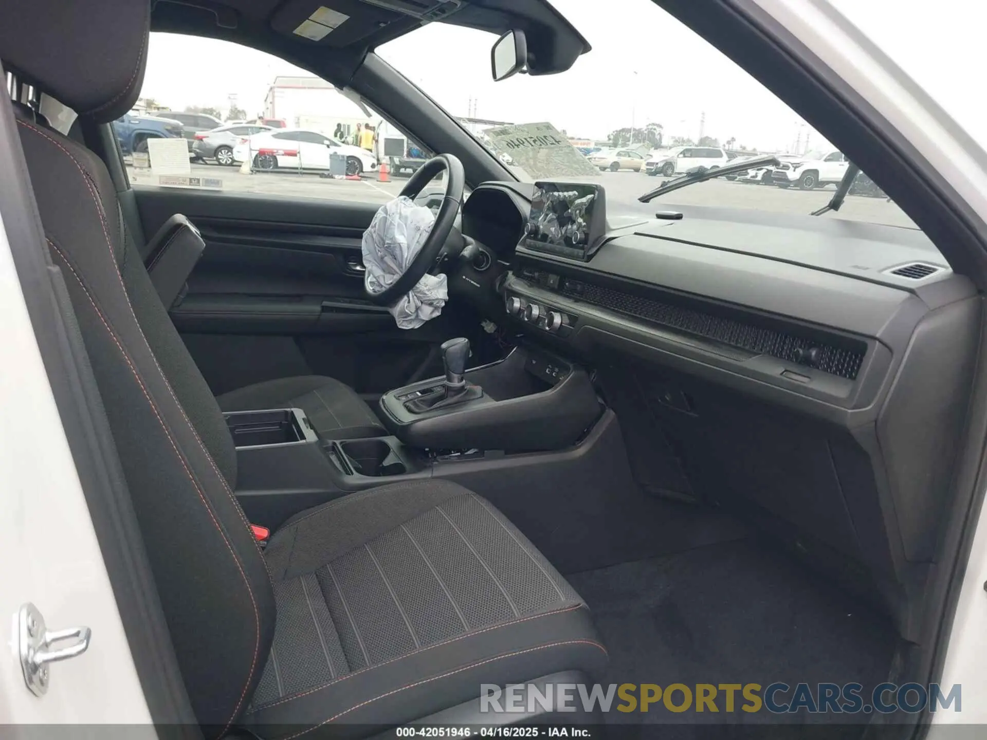 5 fotografías del automóvil dañado 2HKRS5H58PH711229 HONDA CR-V HYBRID 2023