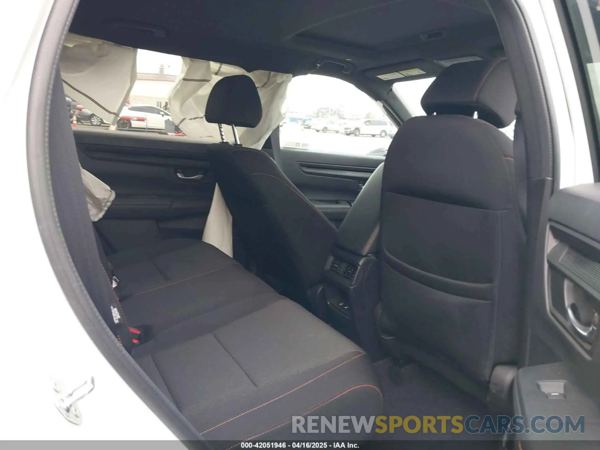 8 fotografías del automóvil dañado 2HKRS5H58PH711229 HONDA CR-V HYBRID 2023