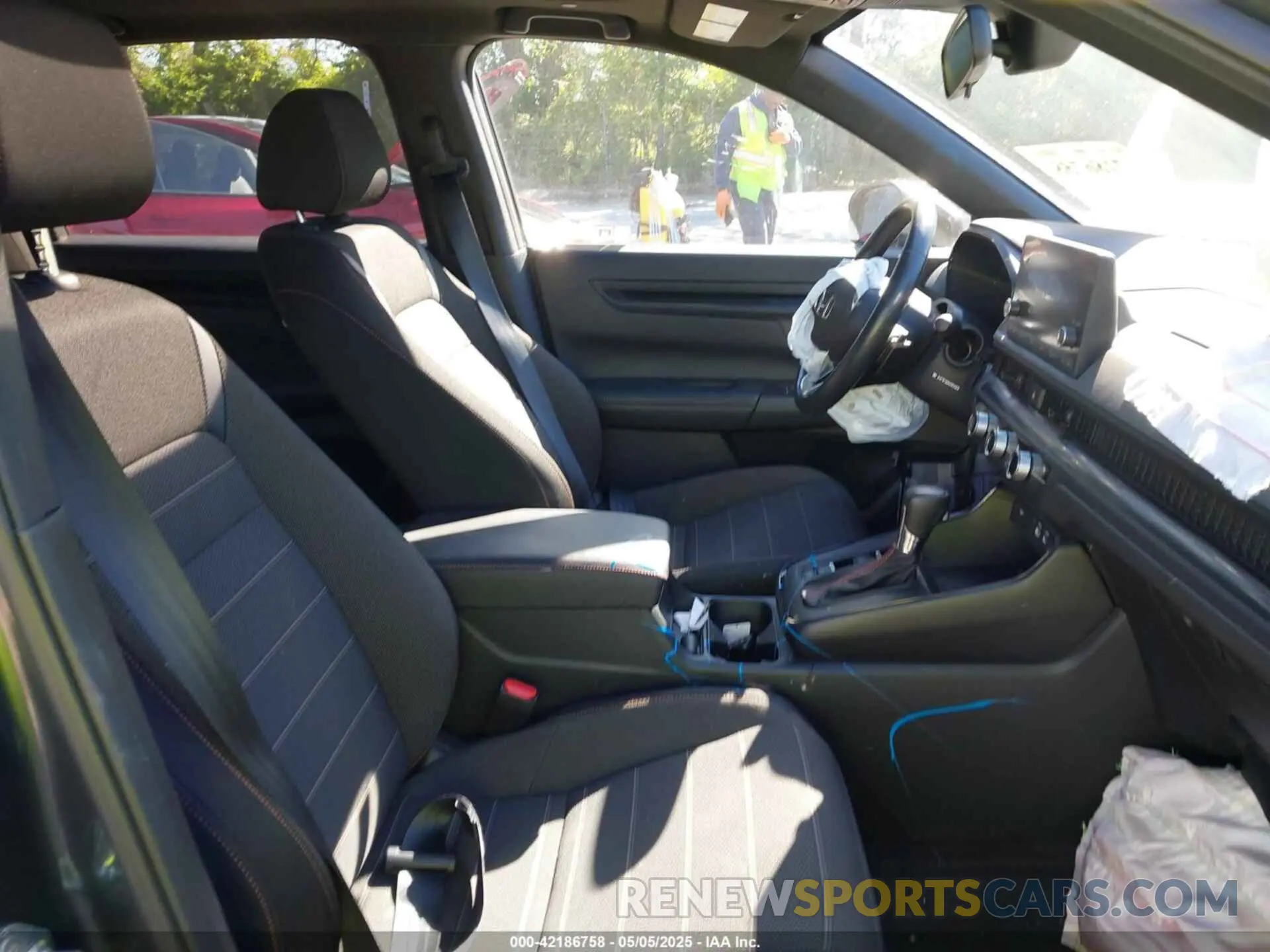 5 fotografías del automóvil dañado 2HKRS5H5XPH712947 HONDA CR-V HYBRID 2023