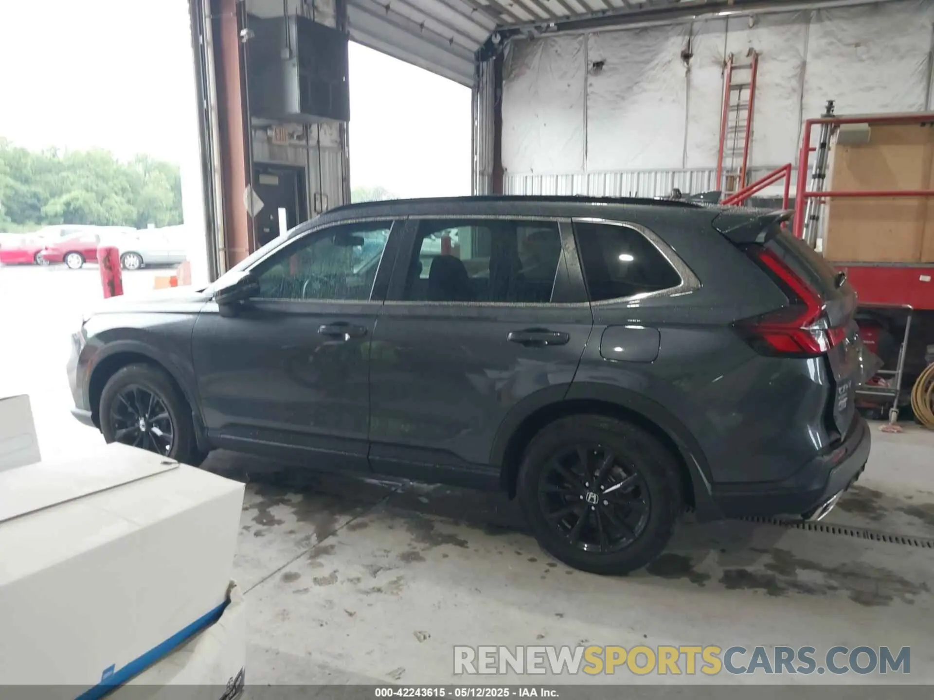 14 fotografías del automóvil dañado 7FARS6H50PE040941 HONDA CR-V HYBRID 2023