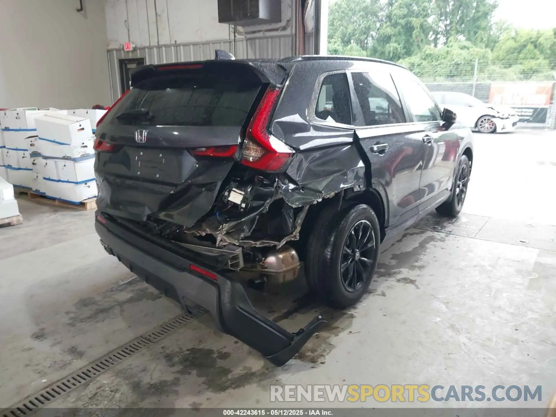 4 fotografías del automóvil dañado 7FARS6H50PE040941 HONDA CR-V HYBRID 2023