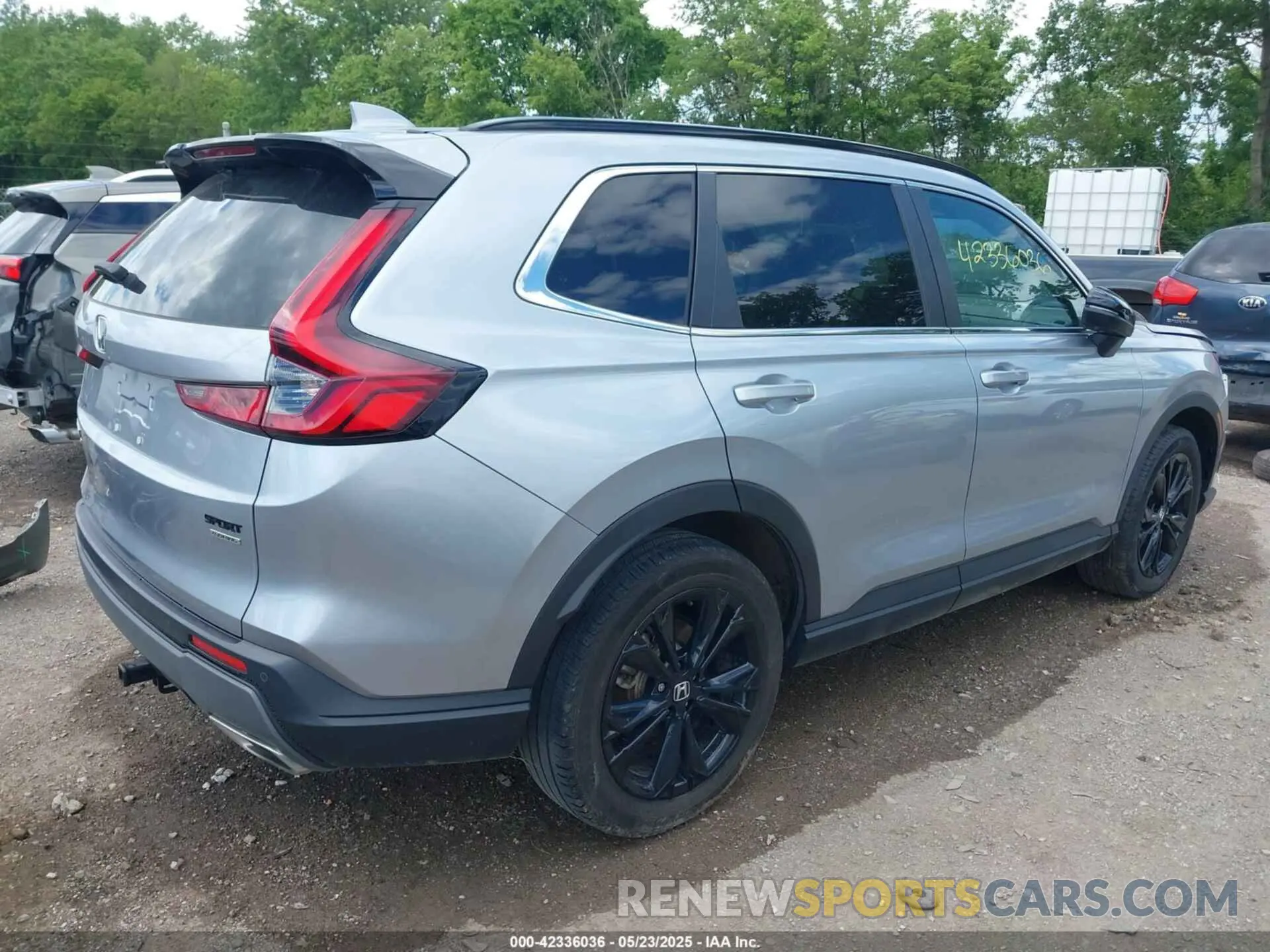 4 fotografías del automóvil dañado 7FARS6H96PE000222 HONDA CR-V HYBRID 2023