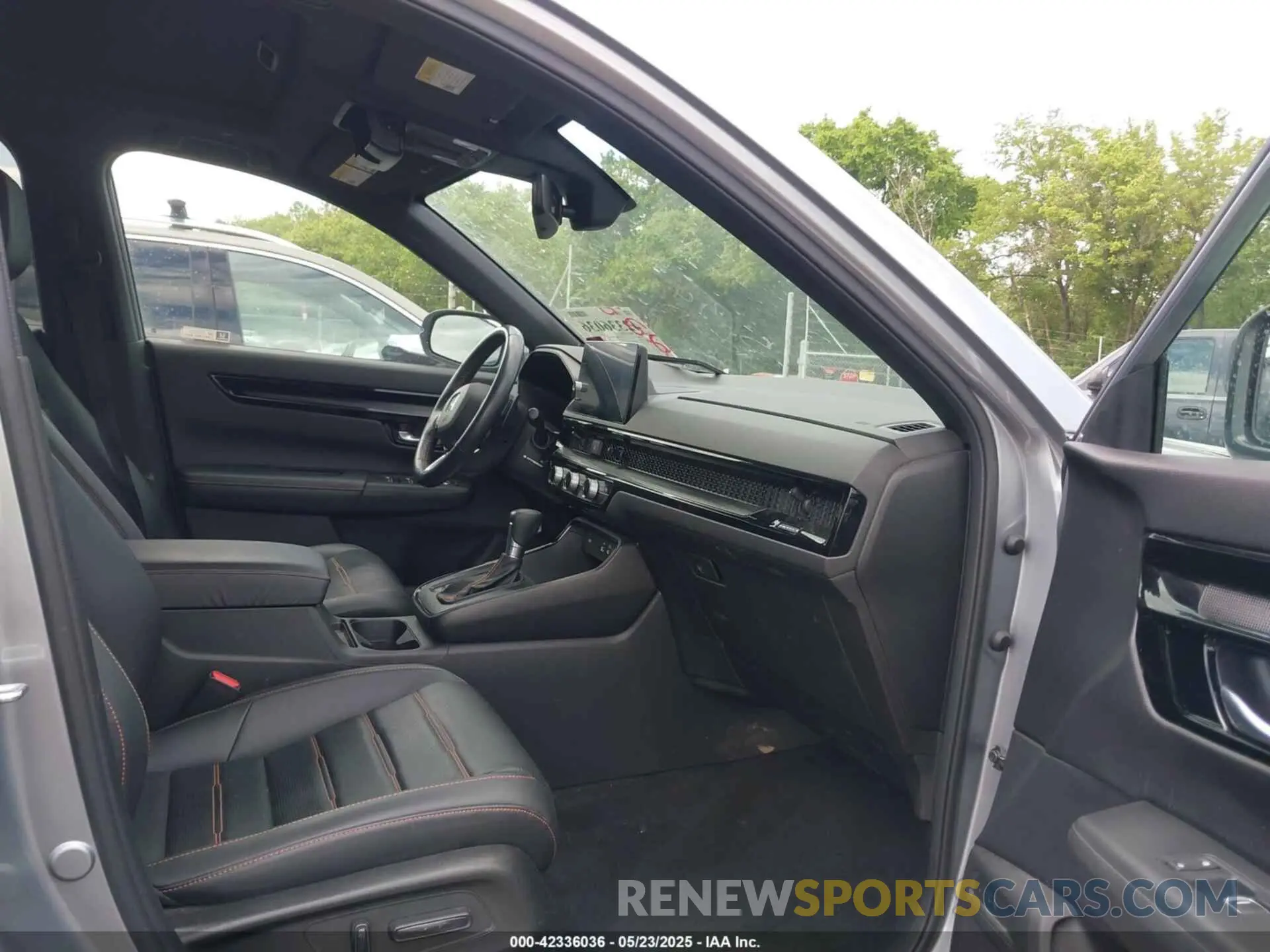 5 fotografías del automóvil dañado 7FARS6H96PE000222 HONDA CR-V HYBRID 2023