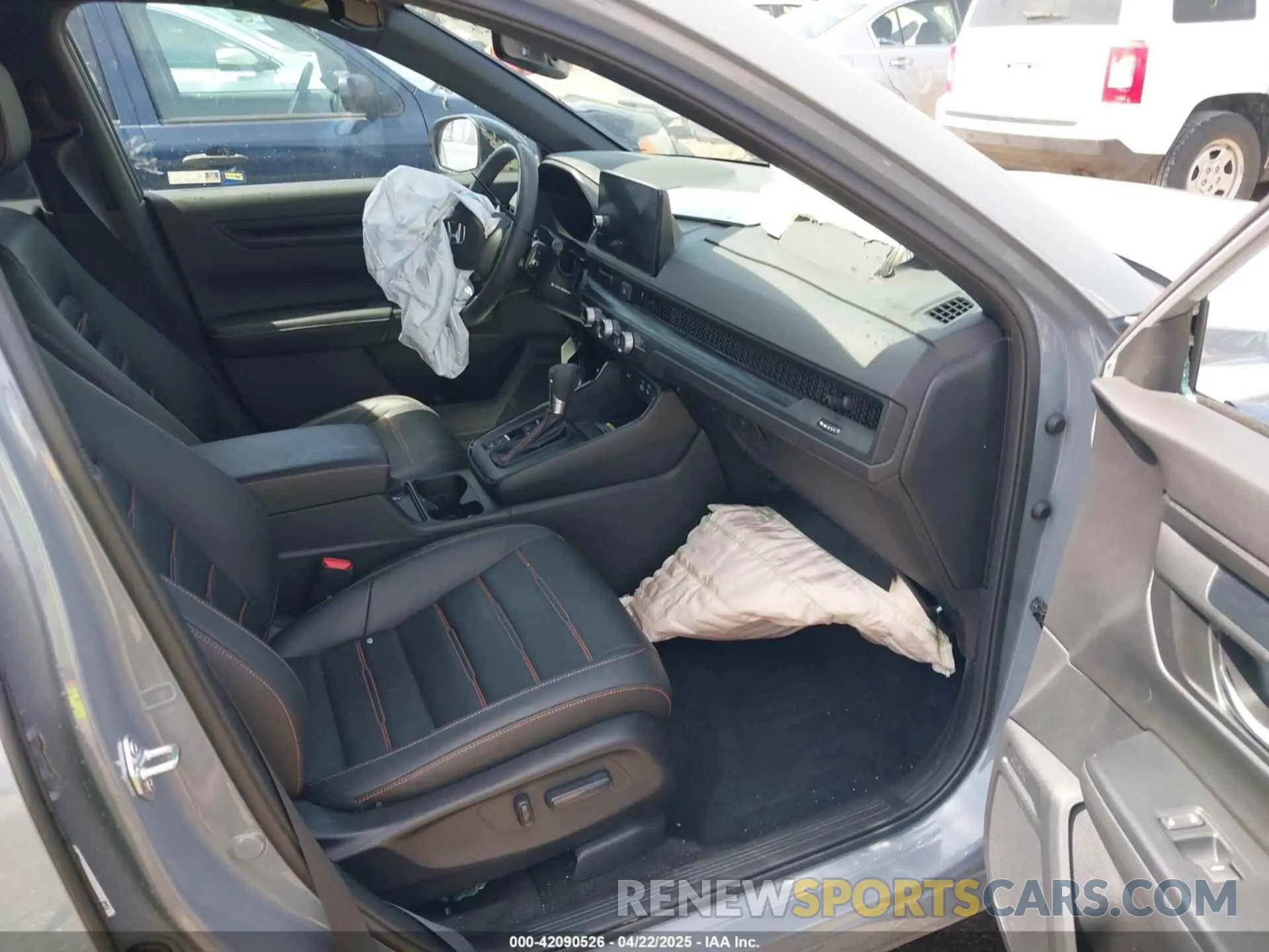 5 fotografías del automóvil dañado 5J6RS6H8XRL022690 HONDA CR-V HYBRID 2024