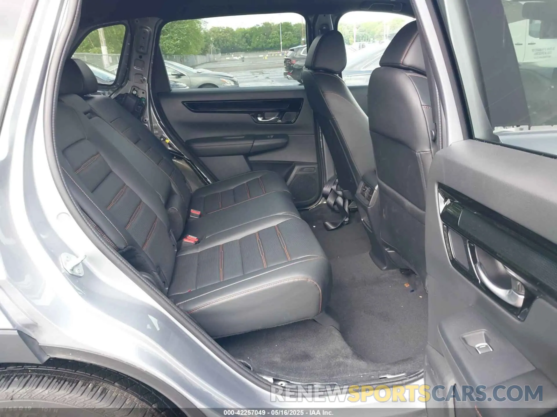 8 fotografías del automóvil dañado 5J6RS6H99RL013066 HONDA CR-V HYBRID 2024