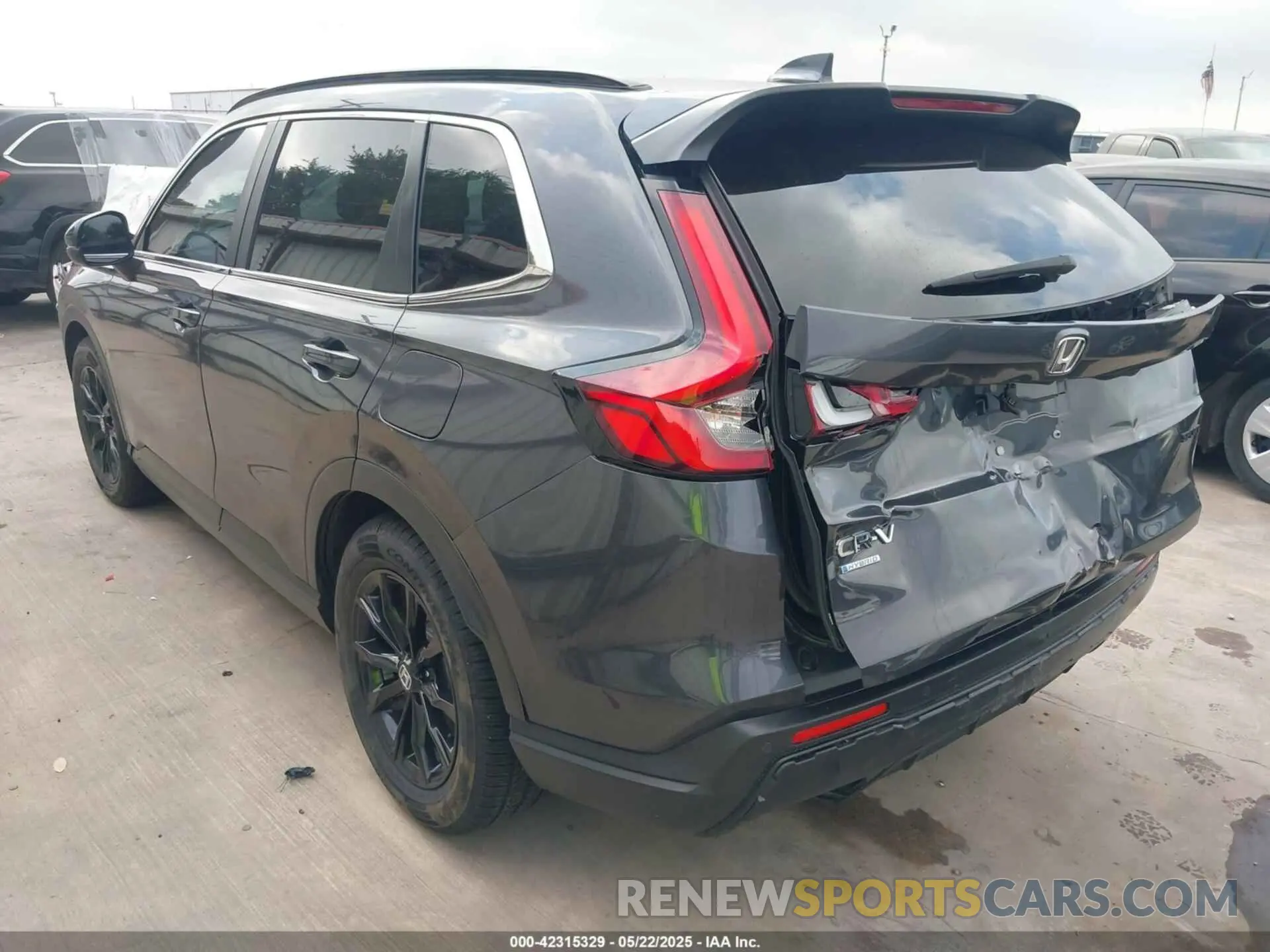 3 fotografías del automóvil dañado 7FARS5H81RE023590 HONDA CR-V HYBRID 2024