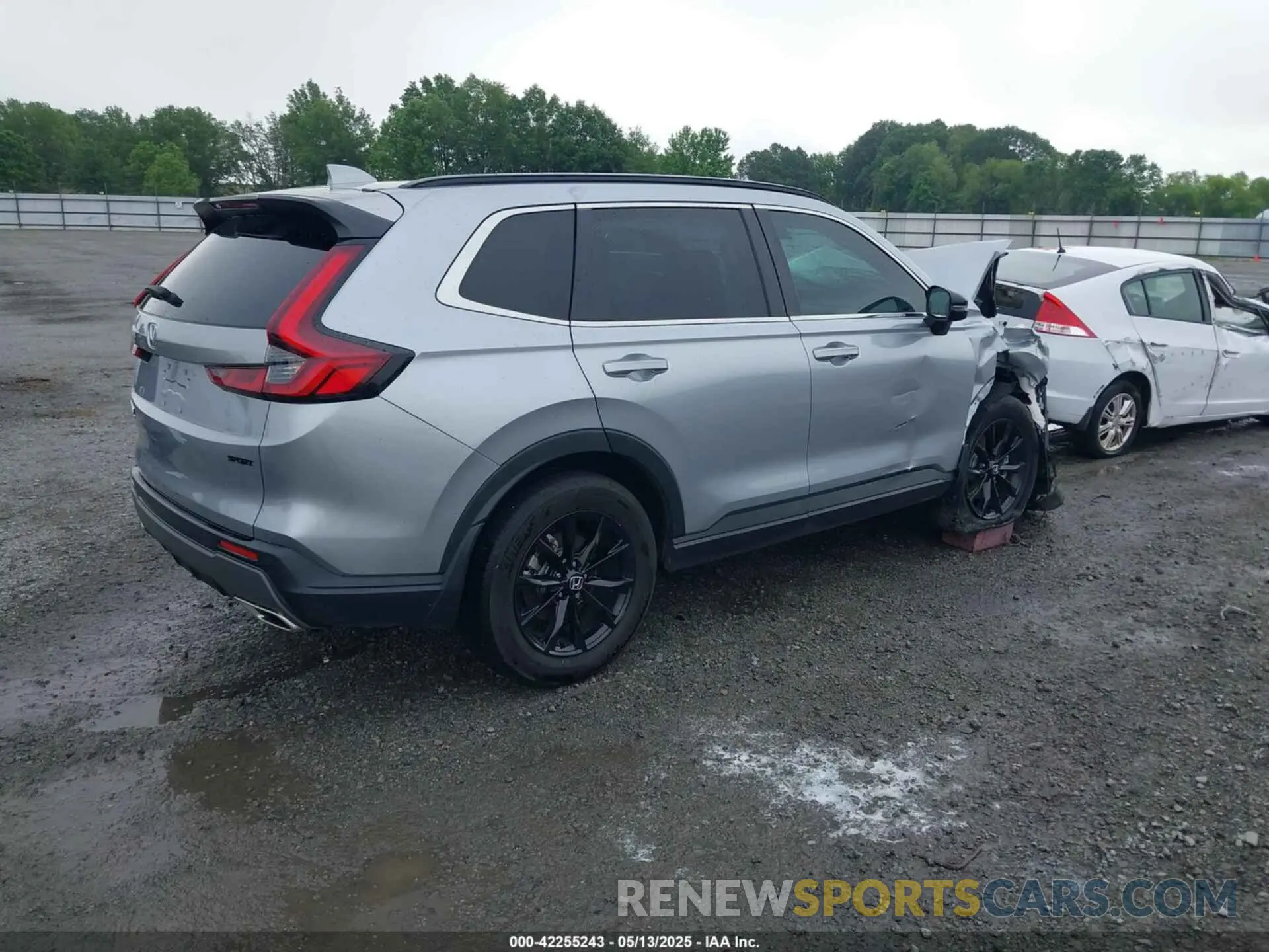 4 fotografías del automóvil dañado 7FARS5H85RE018392 HONDA CR-V HYBRID 2024