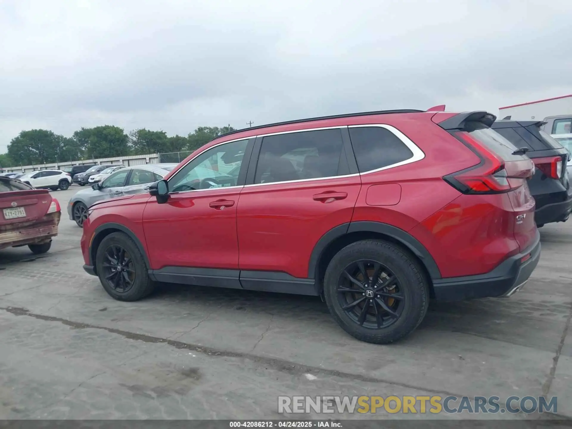 15 fotografías del automóvil dañado 7FARS5H87RE004963 HONDA CR-V HYBRID 2024