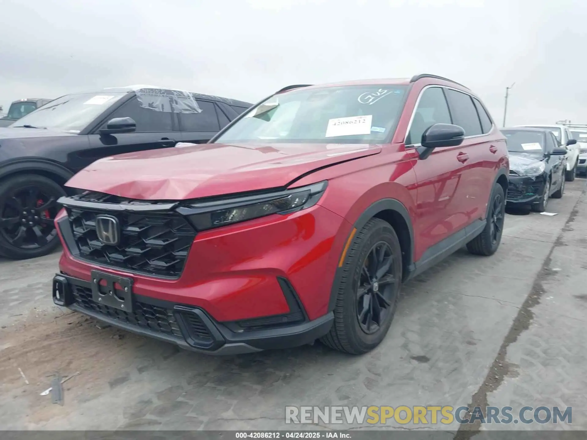 2 fotografías del automóvil dañado 7FARS5H87RE004963 HONDA CR-V HYBRID 2024