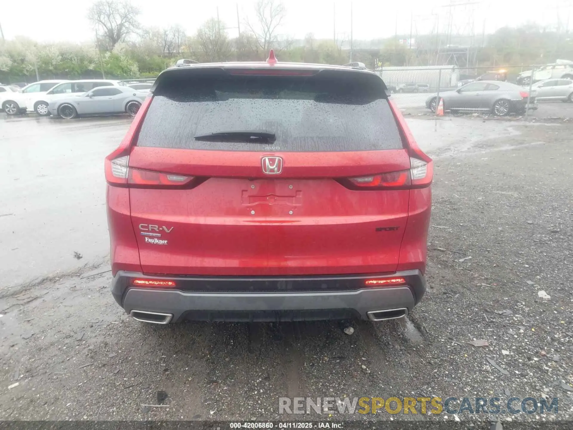 16 fotografías del automóvil dañado 7FARS6H52RE021682 HONDA CR-V HYBRID 2024