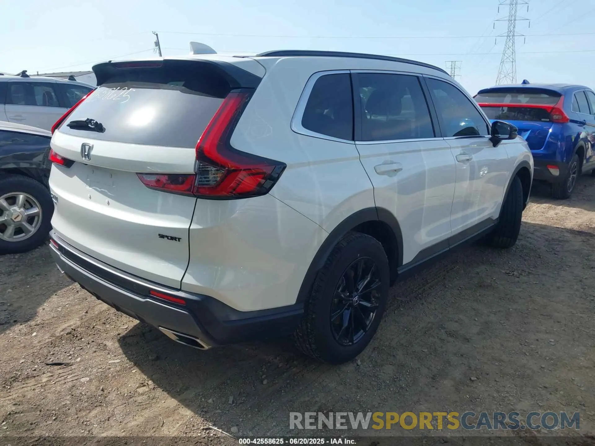 4 fotografías del automóvil dañado 7FARS6H83RE056497 HONDA CR-V HYBRID 2024