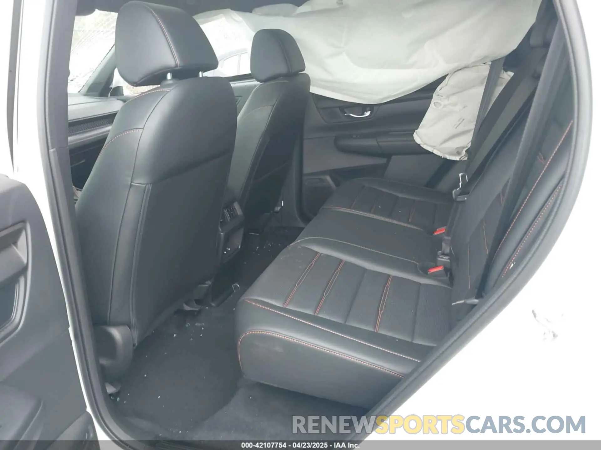 8 fotografías del automóvil dañado 7FARS6H84RE051020 HONDA CR-V HYBRID 2024