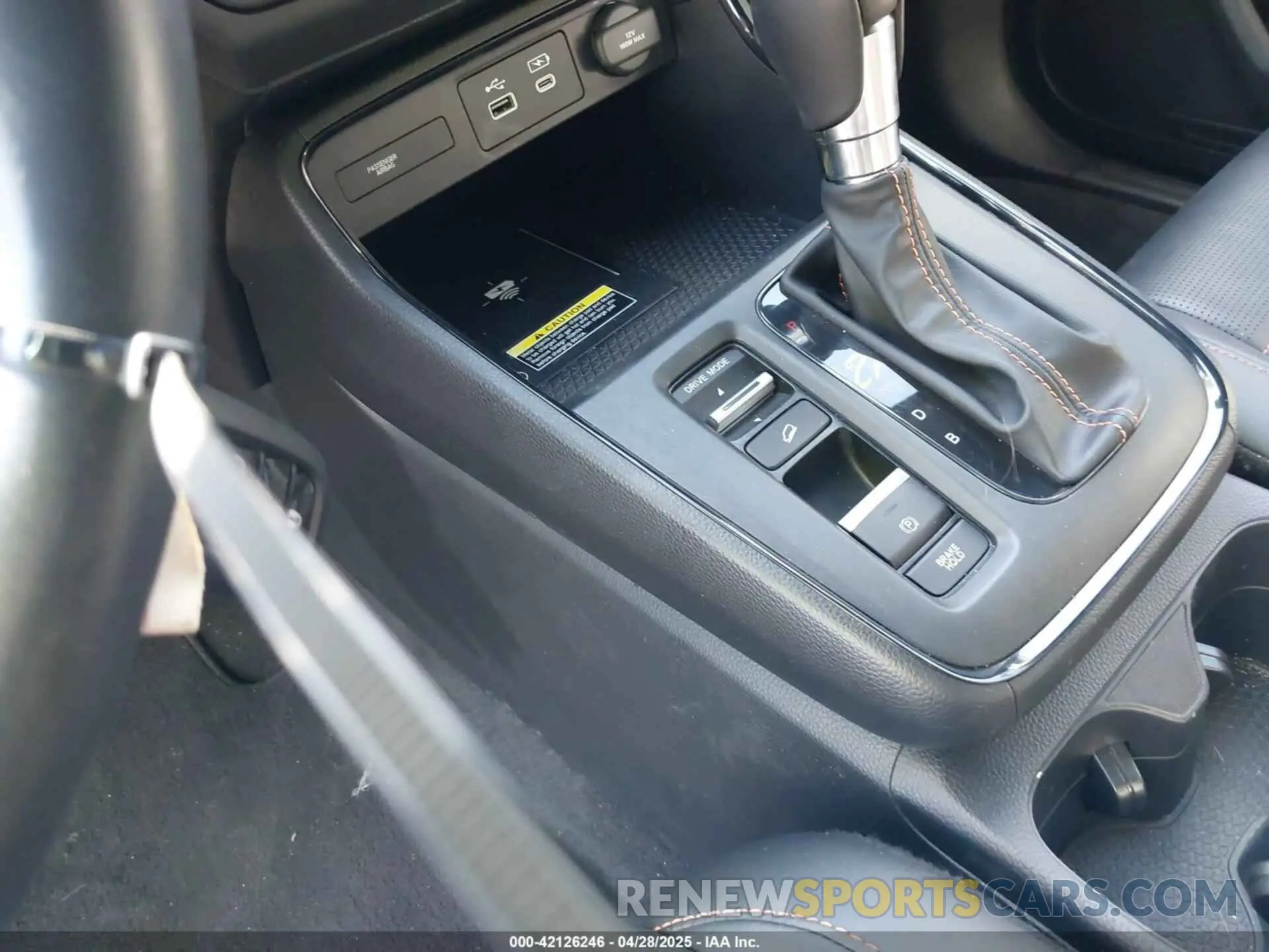 11 fotografías del automóvil dañado 7FARS6H87RE000031 HONDA CR-V HYBRID 2024