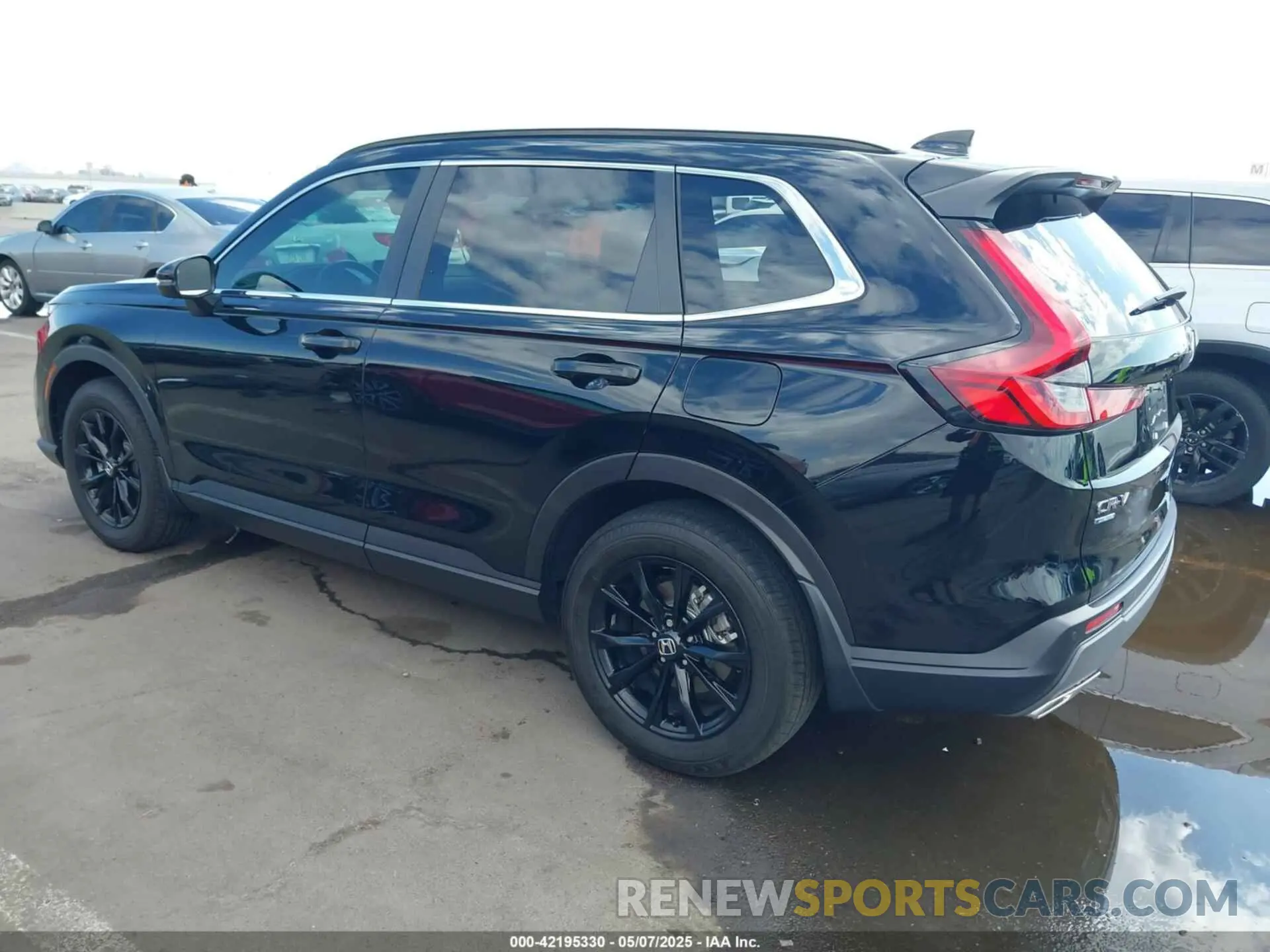 3 fotografías del automóvil dañado 7FARS6H87RE001017 HONDA CR-V HYBRID 2024