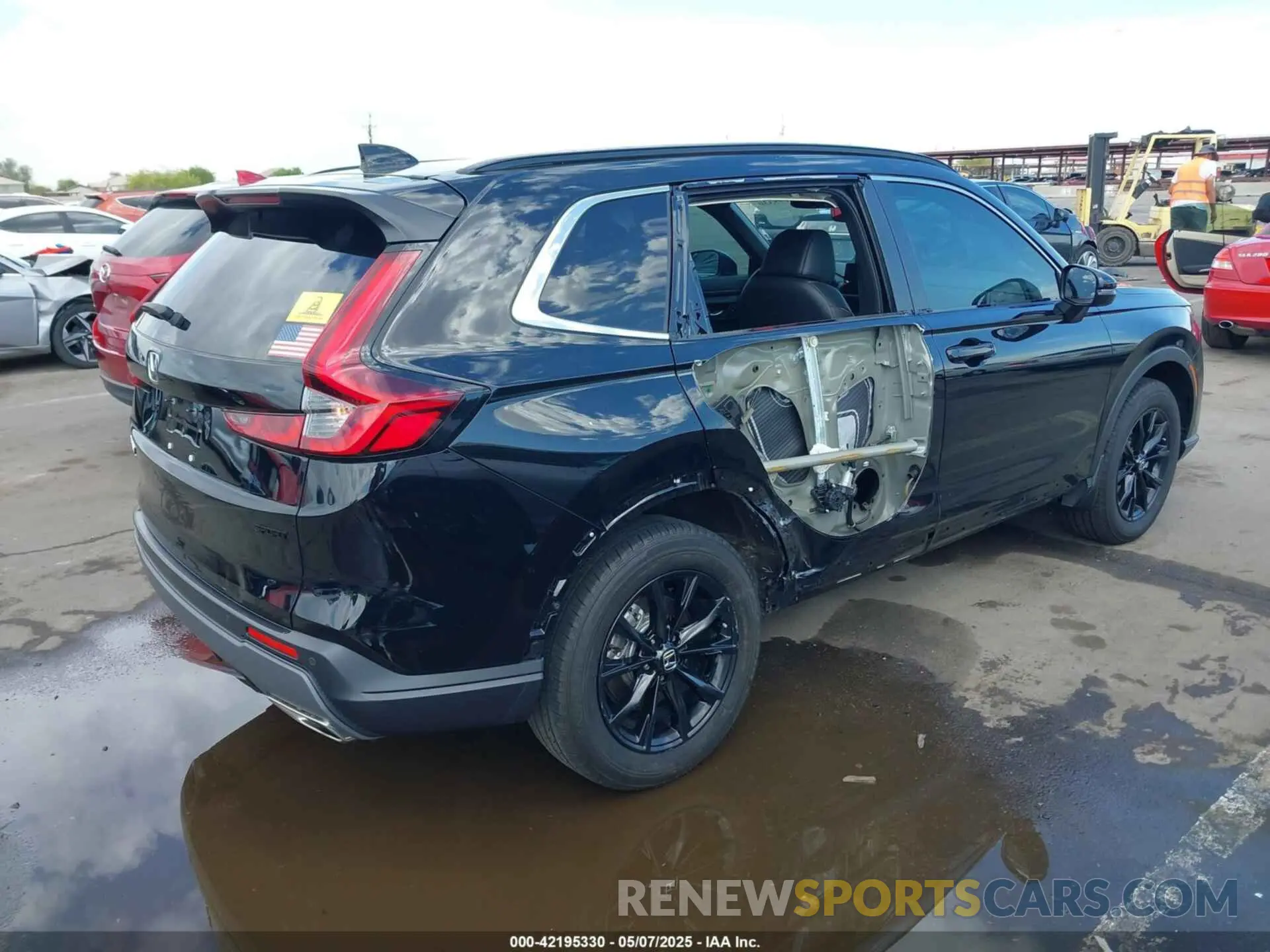 4 fotografías del automóvil dañado 7FARS6H87RE001017 HONDA CR-V HYBRID 2024
