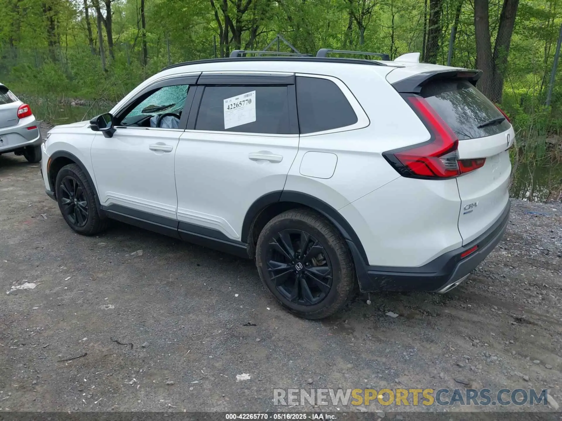 3 fotografías del automóvil dañado 7FARS6H93RE014727 HONDA CR-V HYBRID 2024