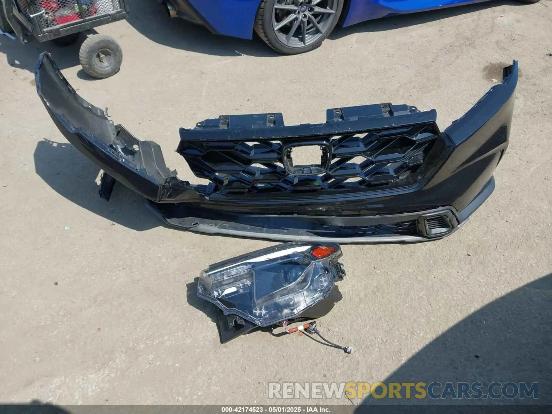 12 fotografías del automóvil dañado 7FARS6H94RE069011 HONDA CR-V HYBRID 2024