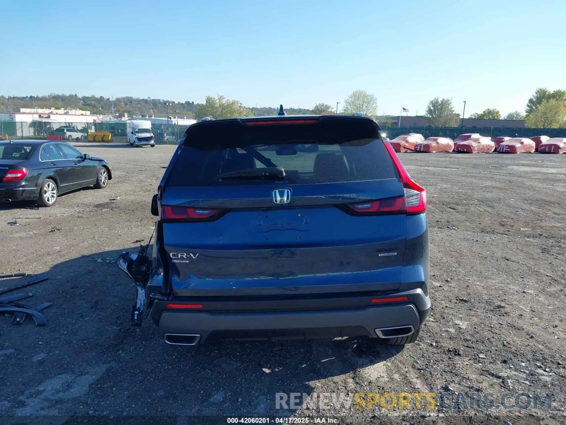 17 fotografías del automóvil dañado 2HKRS6H90SH809835 HONDA CR-V HYBRID 2025
