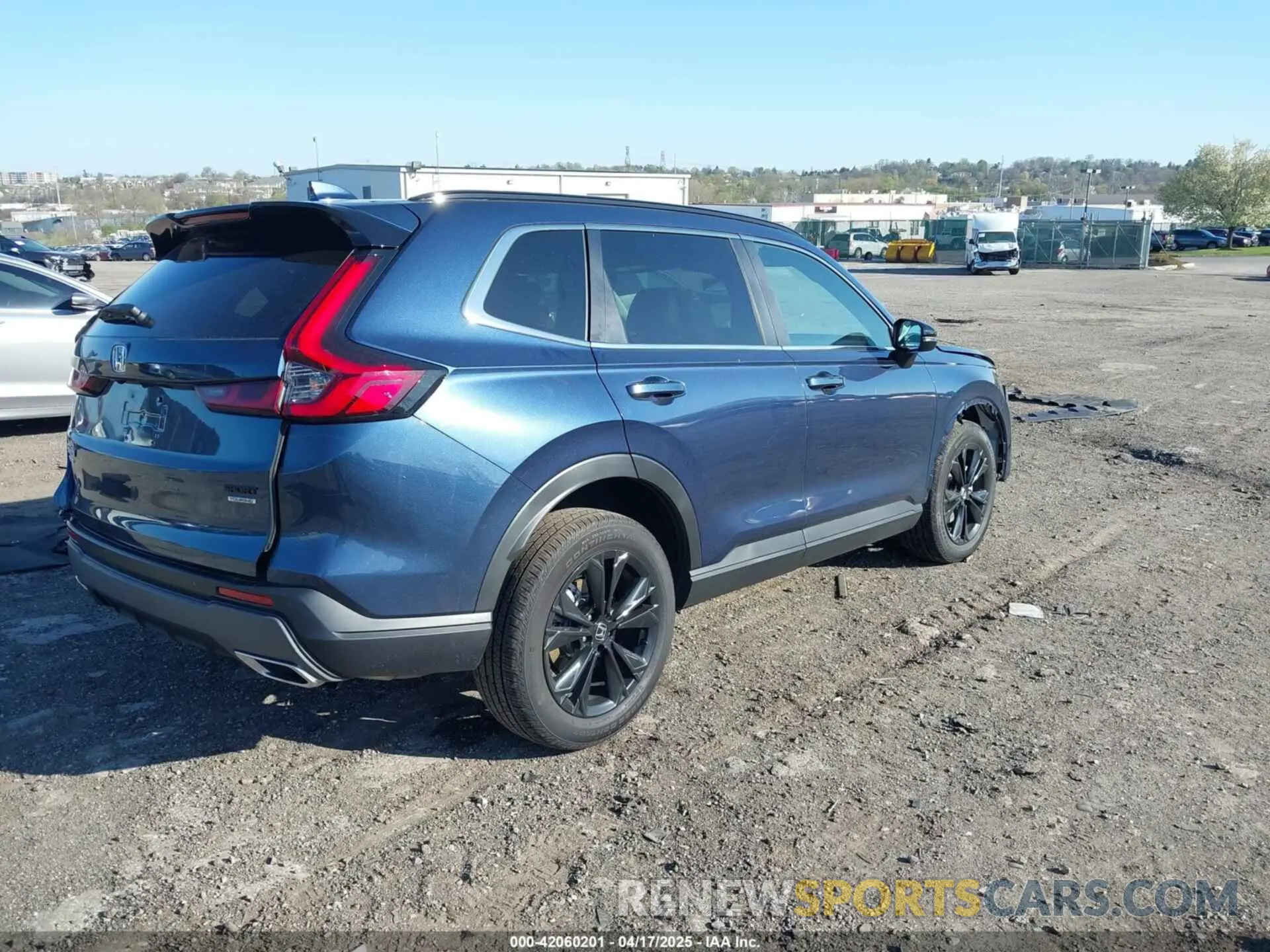 4 fotografías del automóvil dañado 2HKRS6H90SH809835 HONDA CR-V HYBRID 2025