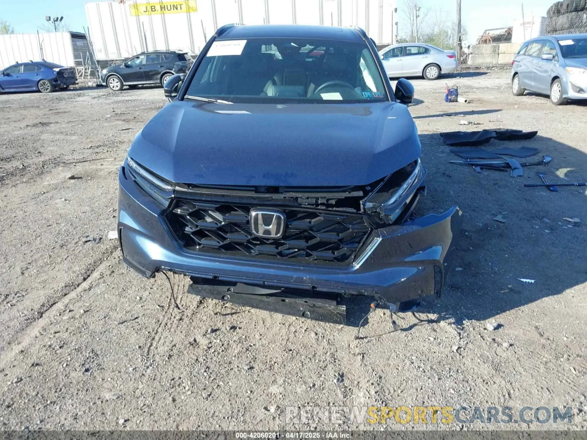 6 fotografías del automóvil dañado 2HKRS6H90SH809835 HONDA CR-V HYBRID 2025