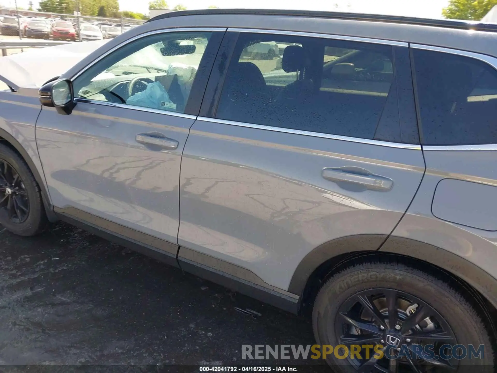 14 fotografías del automóvil dañado 5J6RS5H89SL003113 HONDA CR-V HYBRID 2025