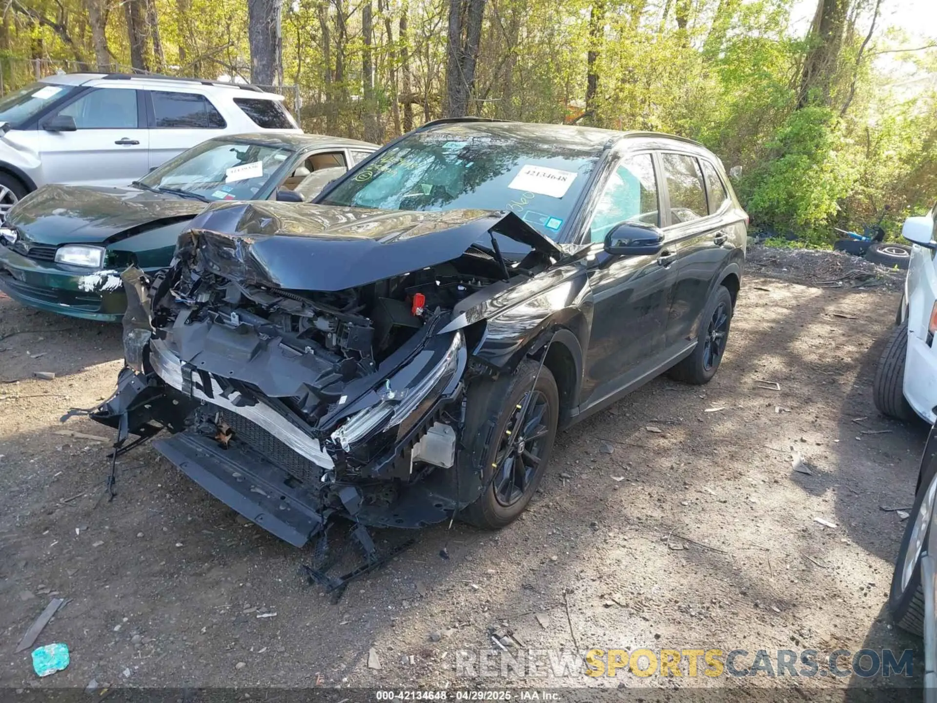 2 fotografías del automóvil dañado 5J6RS6H83SL004439 HONDA CR-V HYBRID 2025