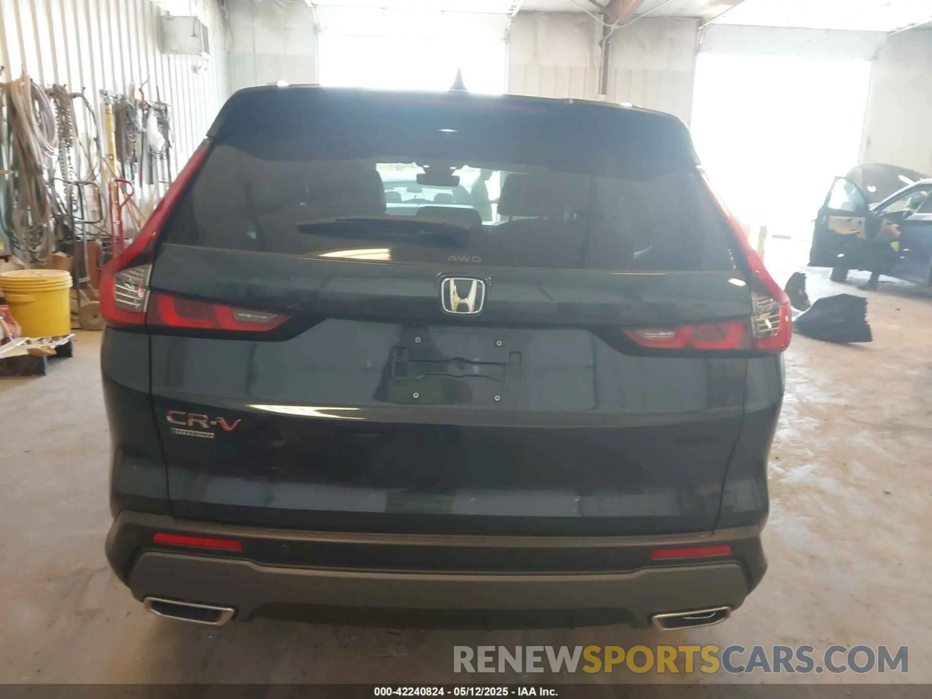 16 fotografías del automóvil dañado 5J6RS6H87SL010910 HONDA CR-V HYBRID 2025